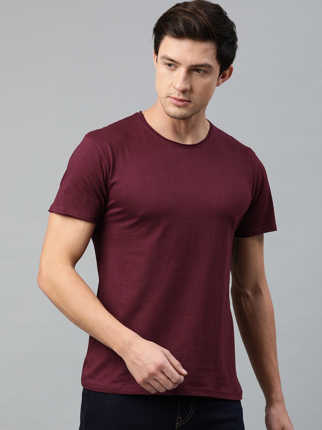 

Kryptic Men Burgundy Raw Edge Finish Round Neck Pure Cotton T-shirt