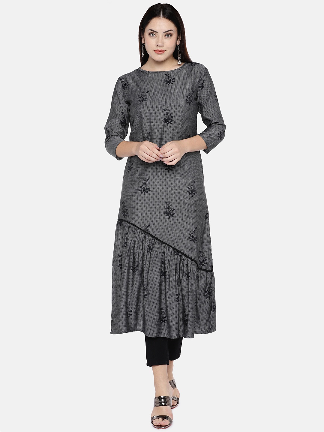 

shiloh Women Black & Grey Embroidered A-Line Kurta