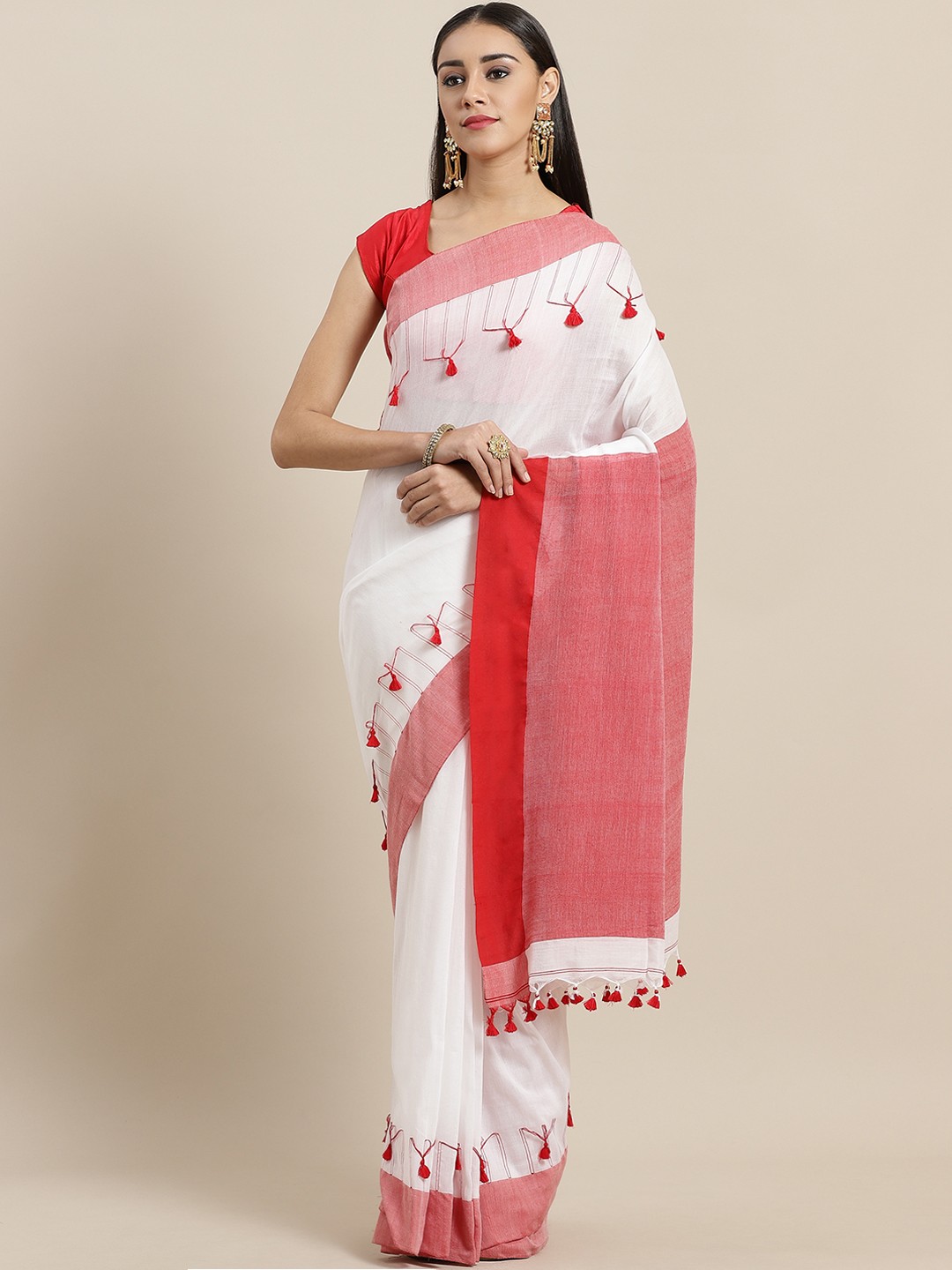 

Laa Calcutta White & Red Handloom Solid Saree
