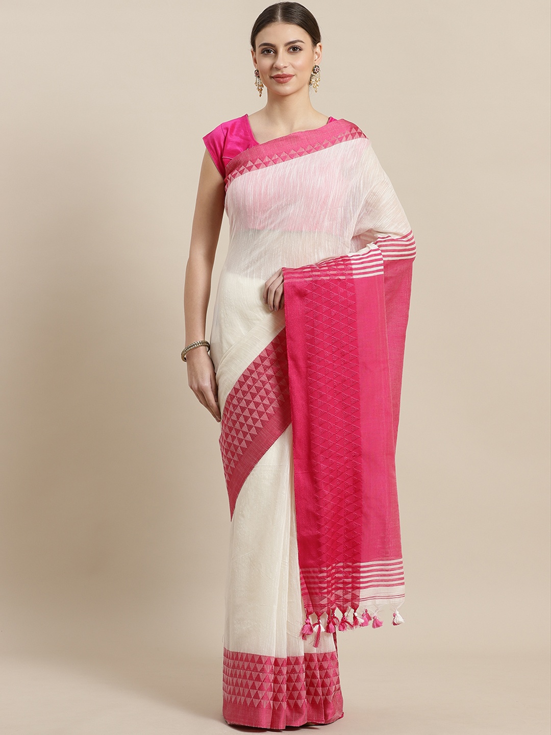 

Laa Calcutta Off-White & Pink Handloom Solid Saree