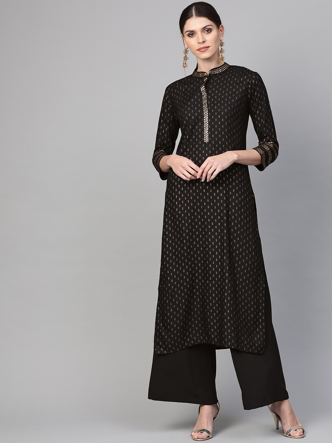 

Indo Era Women Black & Golden Foil Printed Straight Kurta