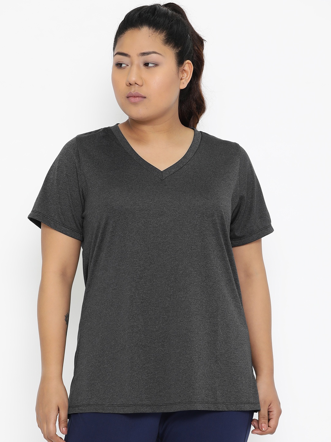 

The Pink Moon Plus Size Women Charcoal Grey Solid V-Neck Training T-shirt