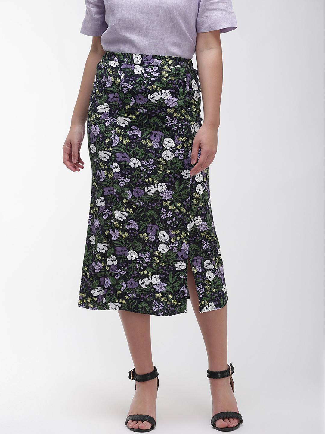 

Marks & Spencer Women Navy Blue & White Printed A-line Skirt