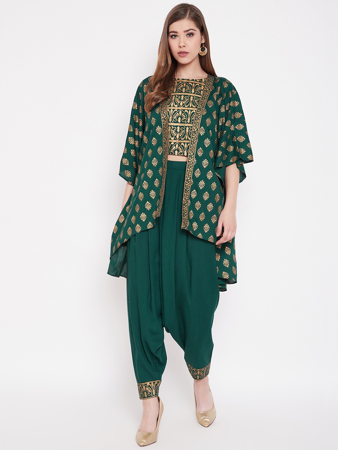 

MABISH by Sonal Jain Women Green & Golden Printed Open Front Shrug