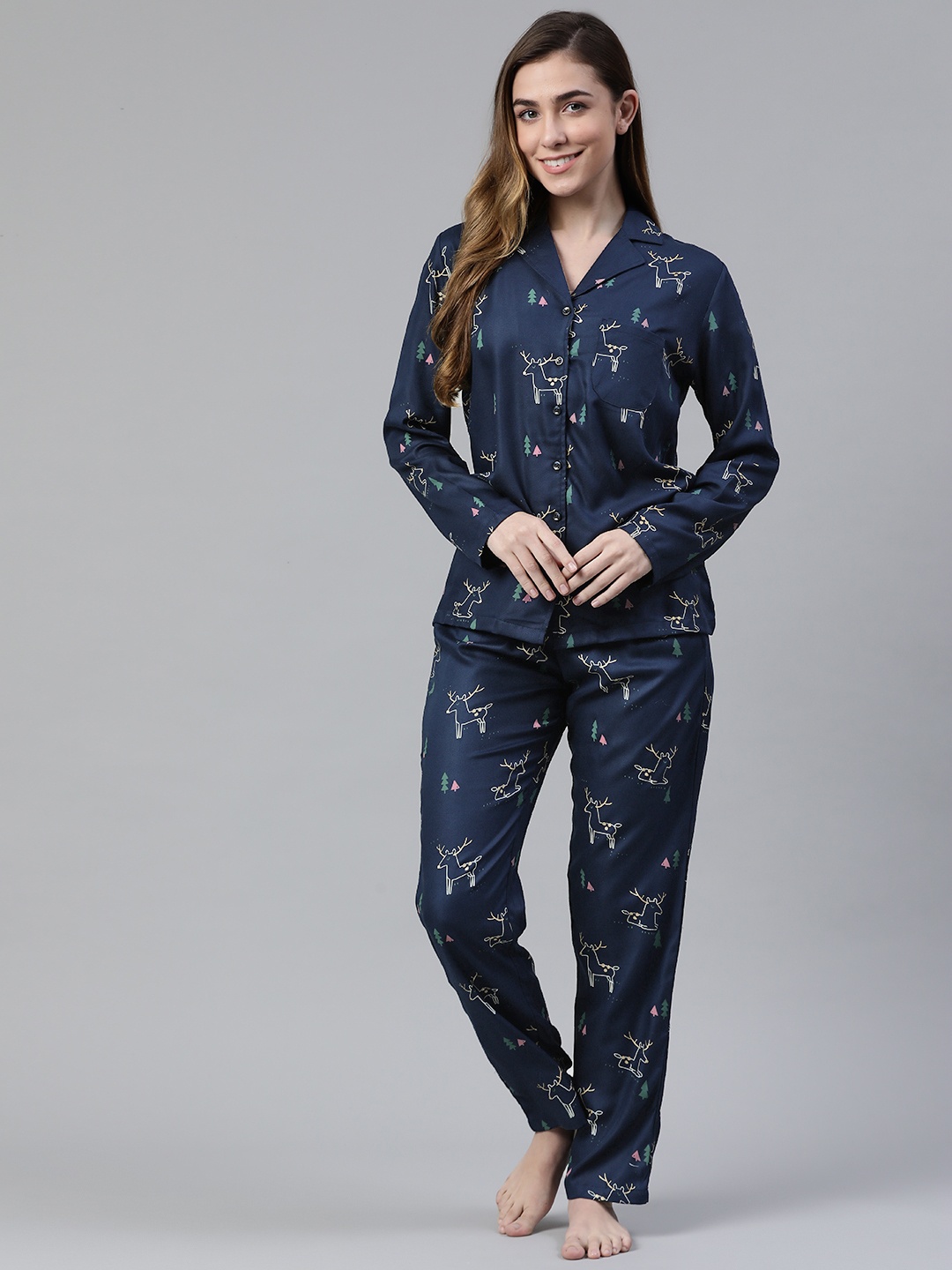 

DRAPE IN VOGUE Women Navy Blue & White Printed Night suit