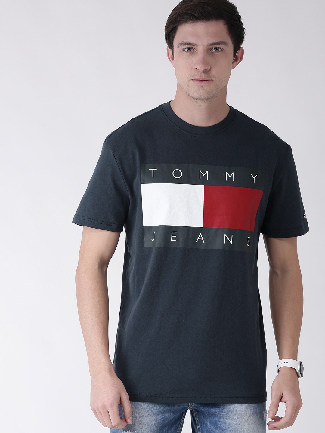 

Tommy Hilfiger Men Navy Blue Printed Round Neck Pure Cotton T-shirt