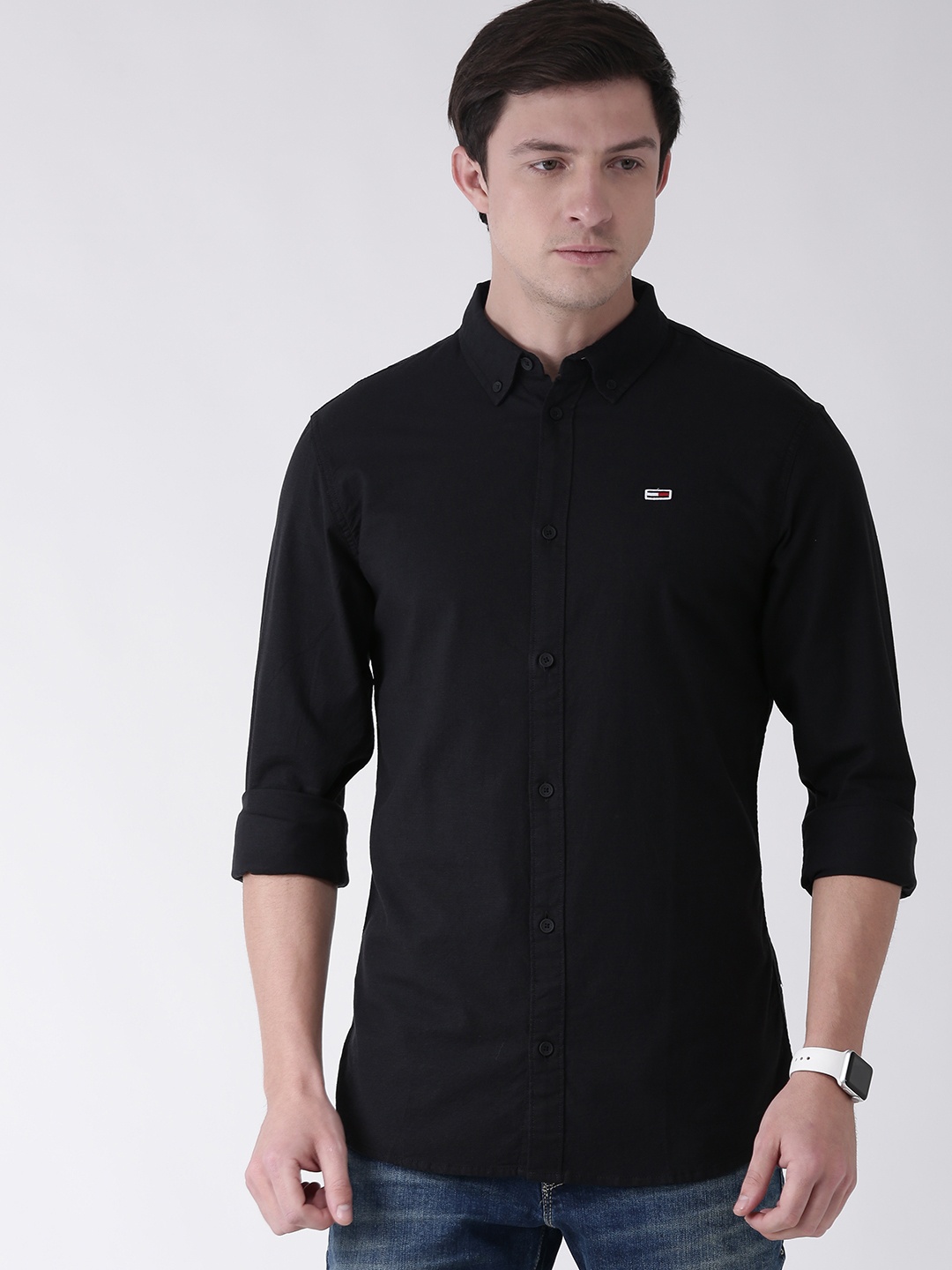 

Tommy Hilfiger Men Black Slim Fit Solid Casual Shirt