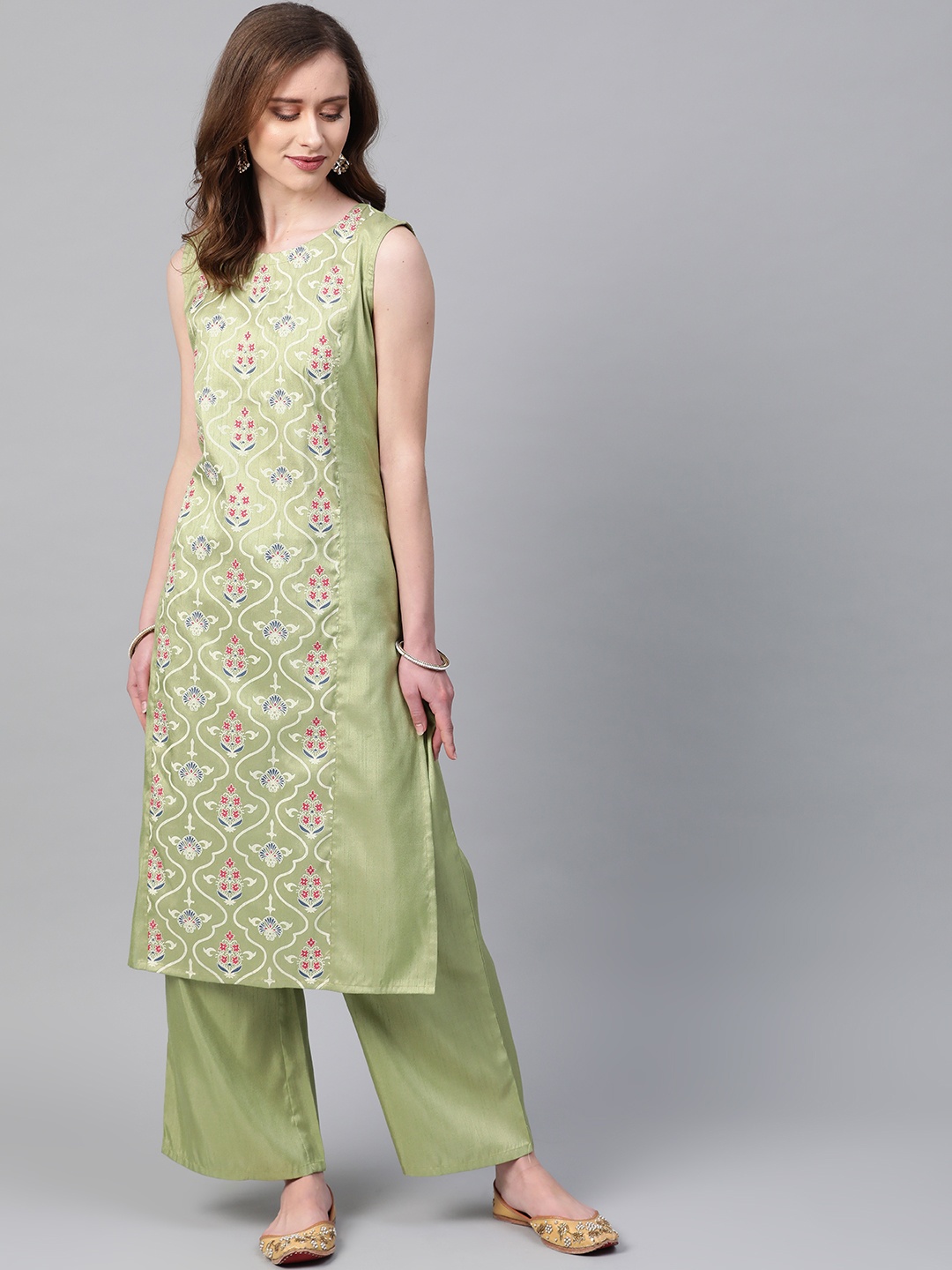 

ZIYAA Women Green & White Khari Print Kurta with Palazzos