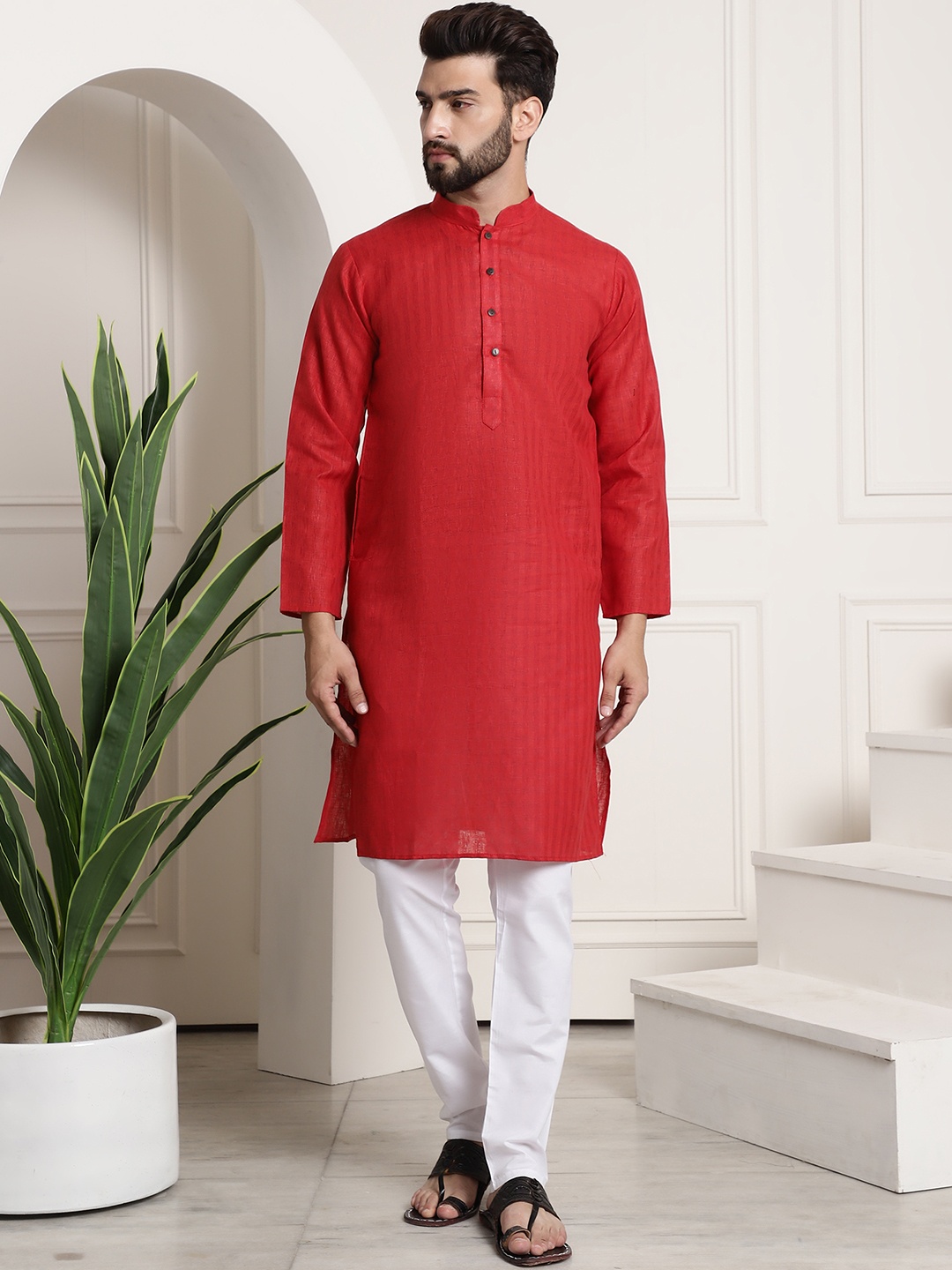 

SOJANYA Men Red & White Woven Design Kurta with Churidar