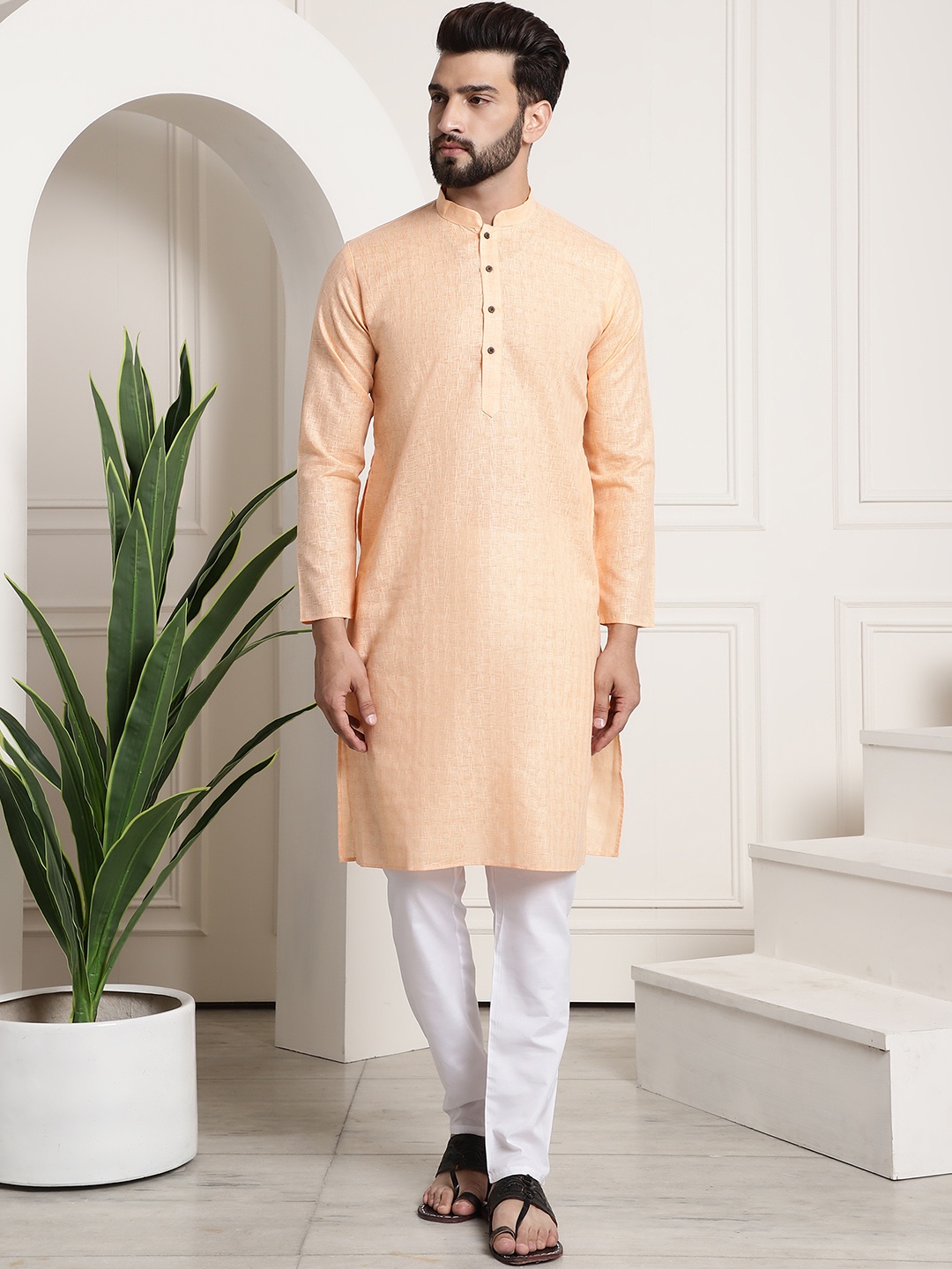 

SOJANYA Men Peach-Coloured & White Woven Design Kurta with Churidar