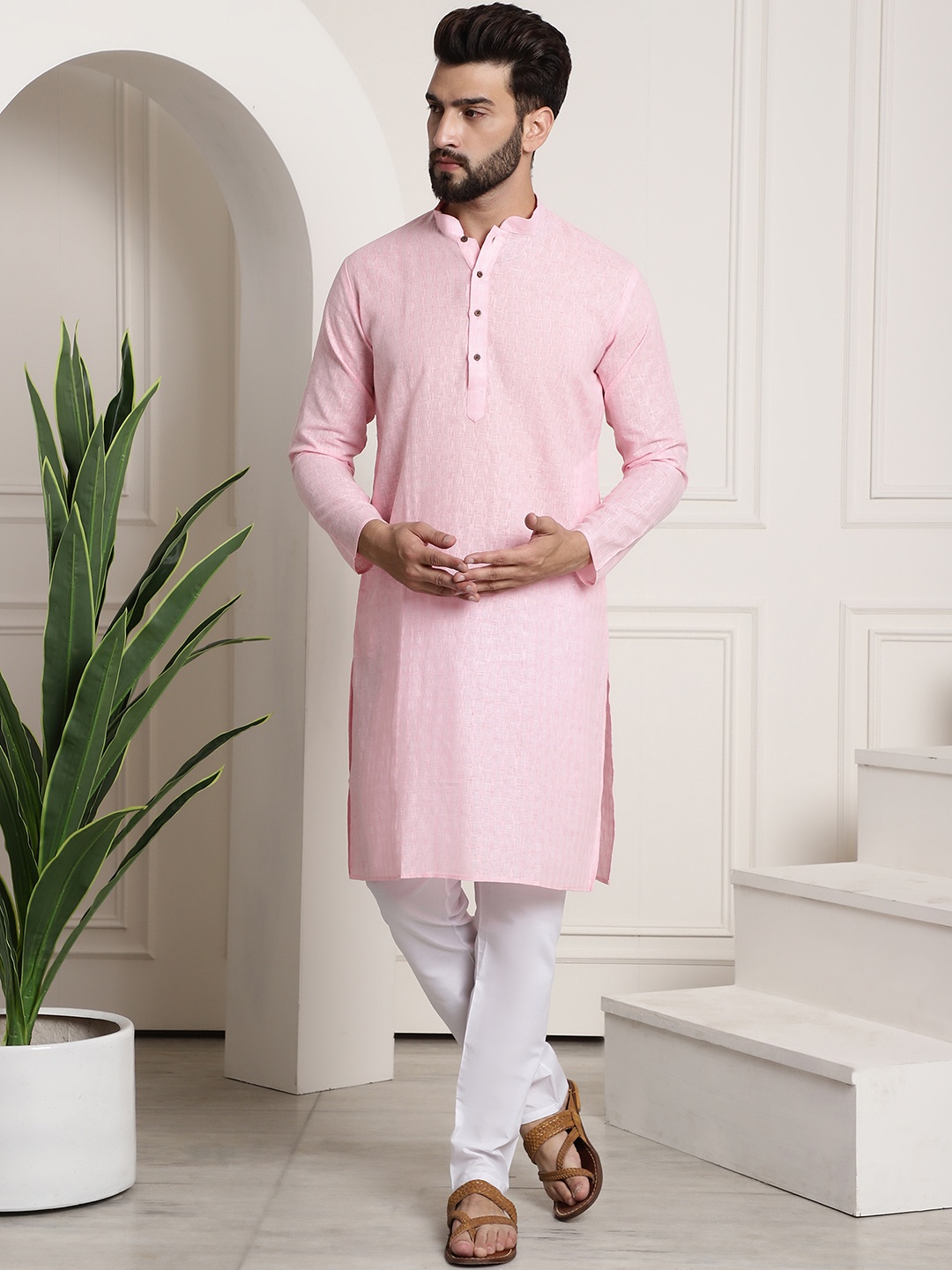 

SOJANYA Men Pink & White Woven Design Kurta with Churidar