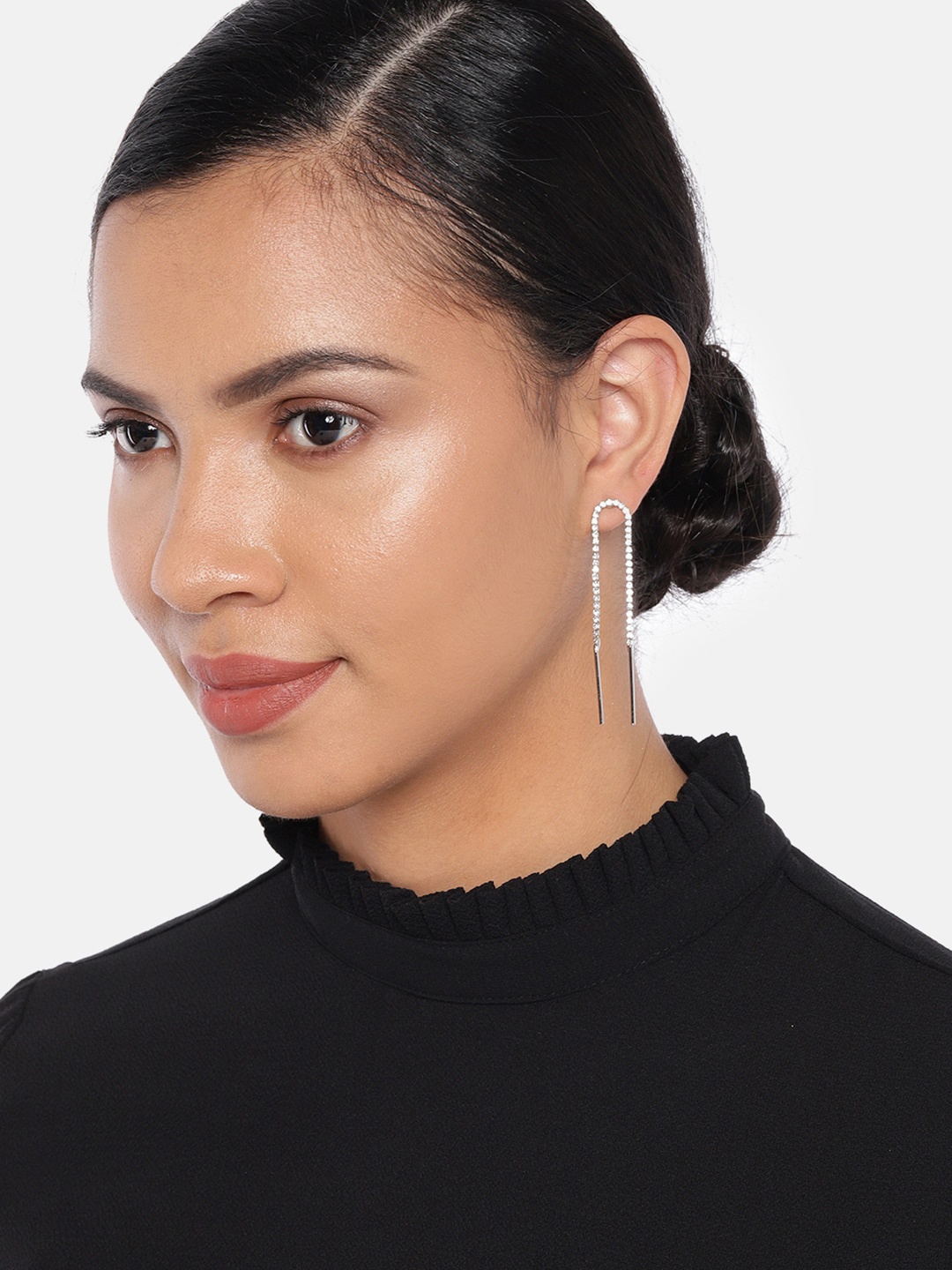 

Ayesha Silver-Plated Contemporary Drop Earrings