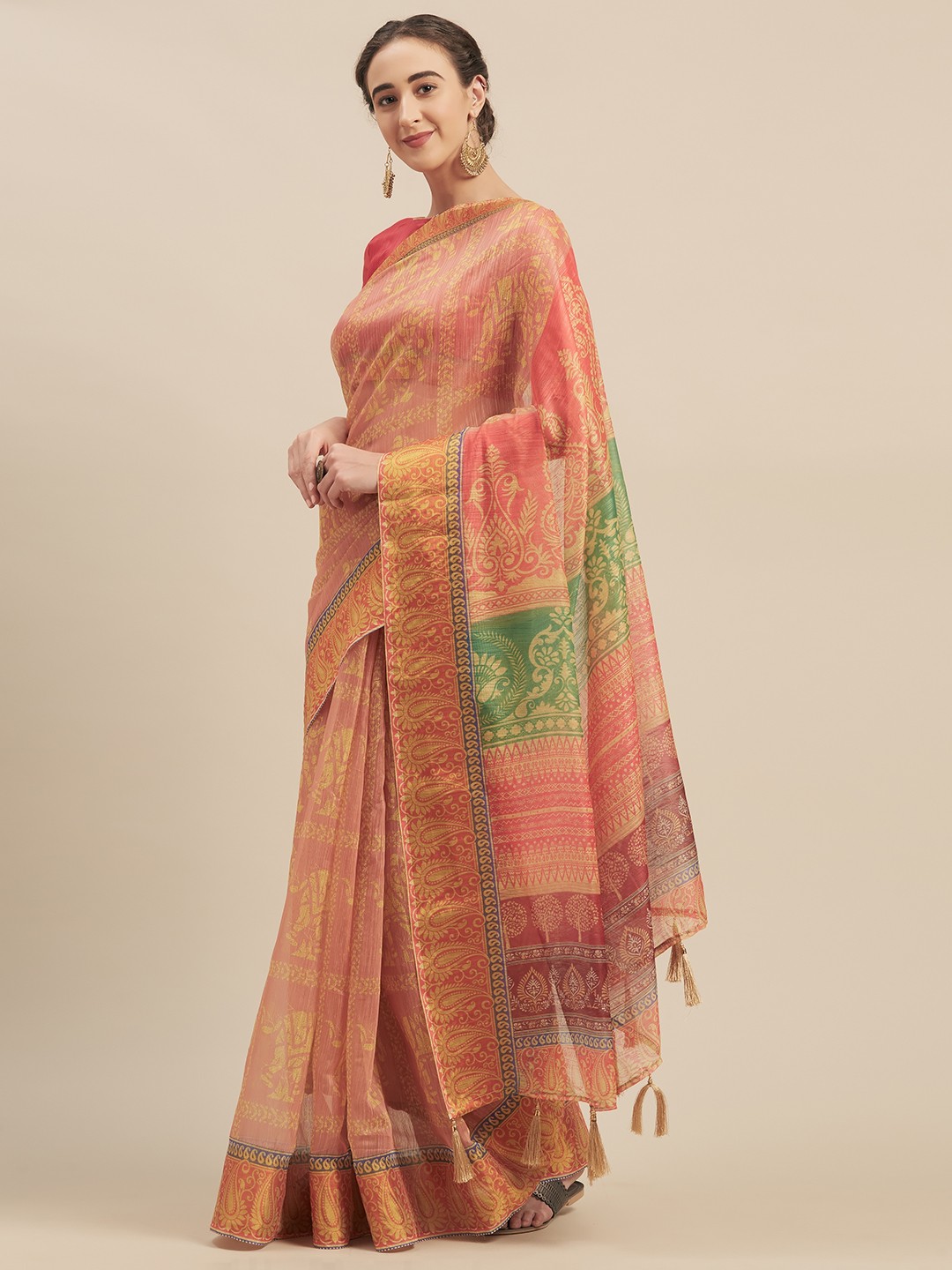 

Mitera Peach-Coloured & Gold-Coloured Linen Blend Printed Saree