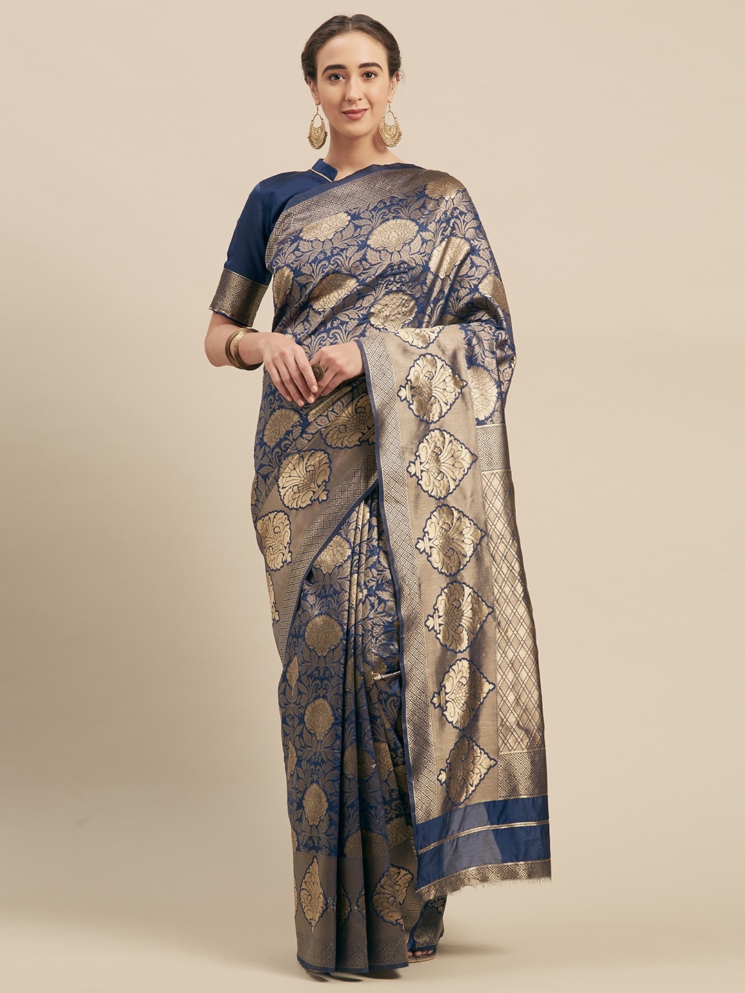 

Mitera Navy Blue & Gold-Toned Silk Blend Woven Design Kanjeevaram Saree