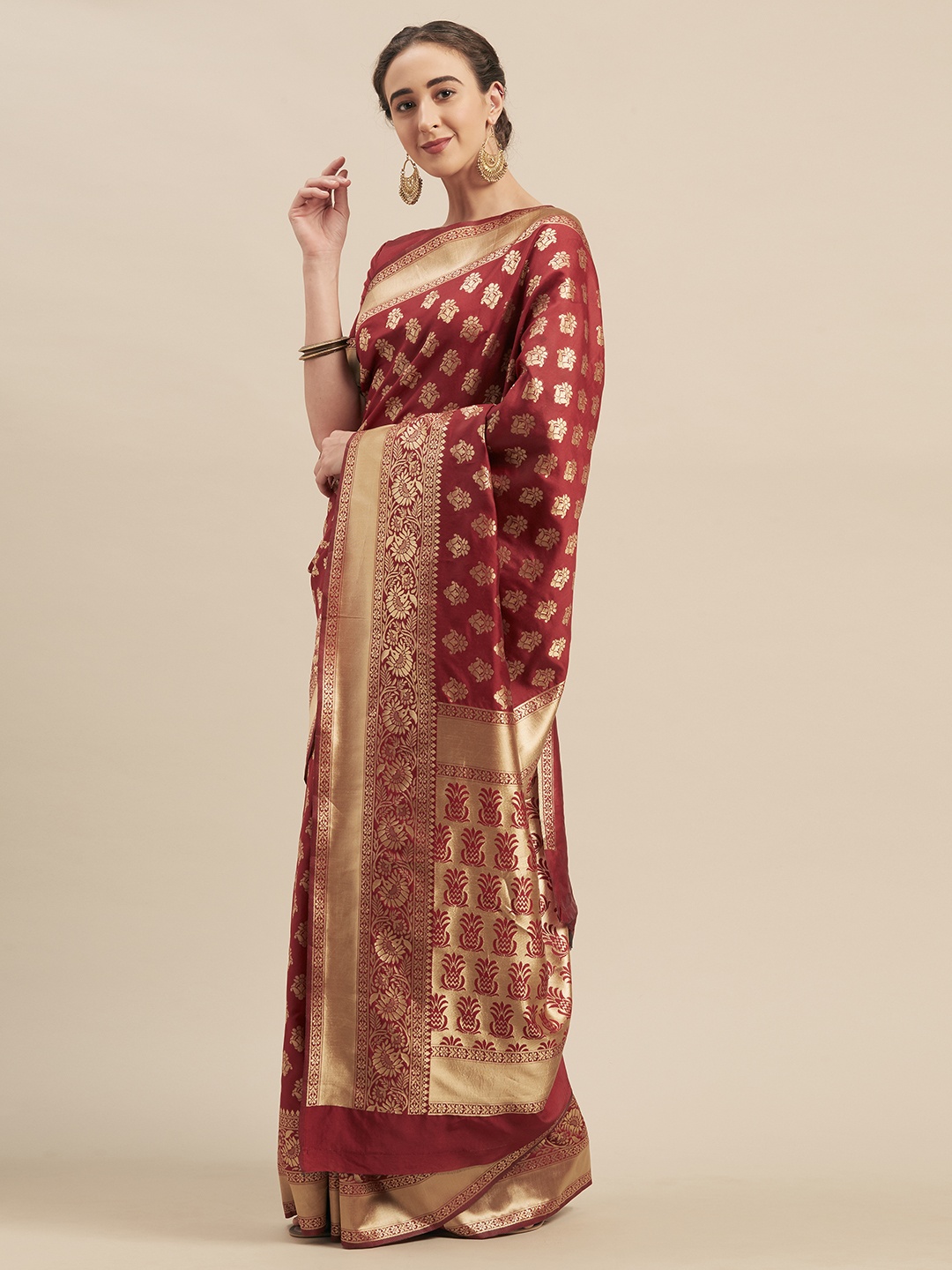 

Mitera Maroon Silk Blend Woven Design Kanjeevaram Saree