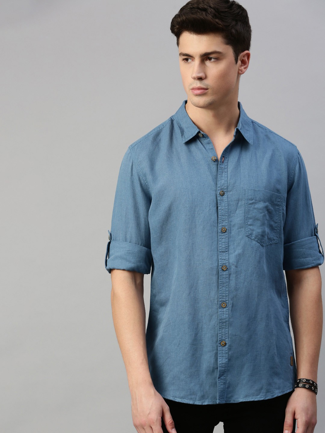 

Roadster Men Teal Blue Regular Fit Solid Casual Linen-Cotton Shirt