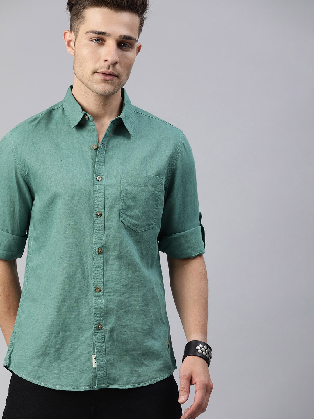 

Roadster Men Teal Green Regular Fit Solid Casual Linen Shirt