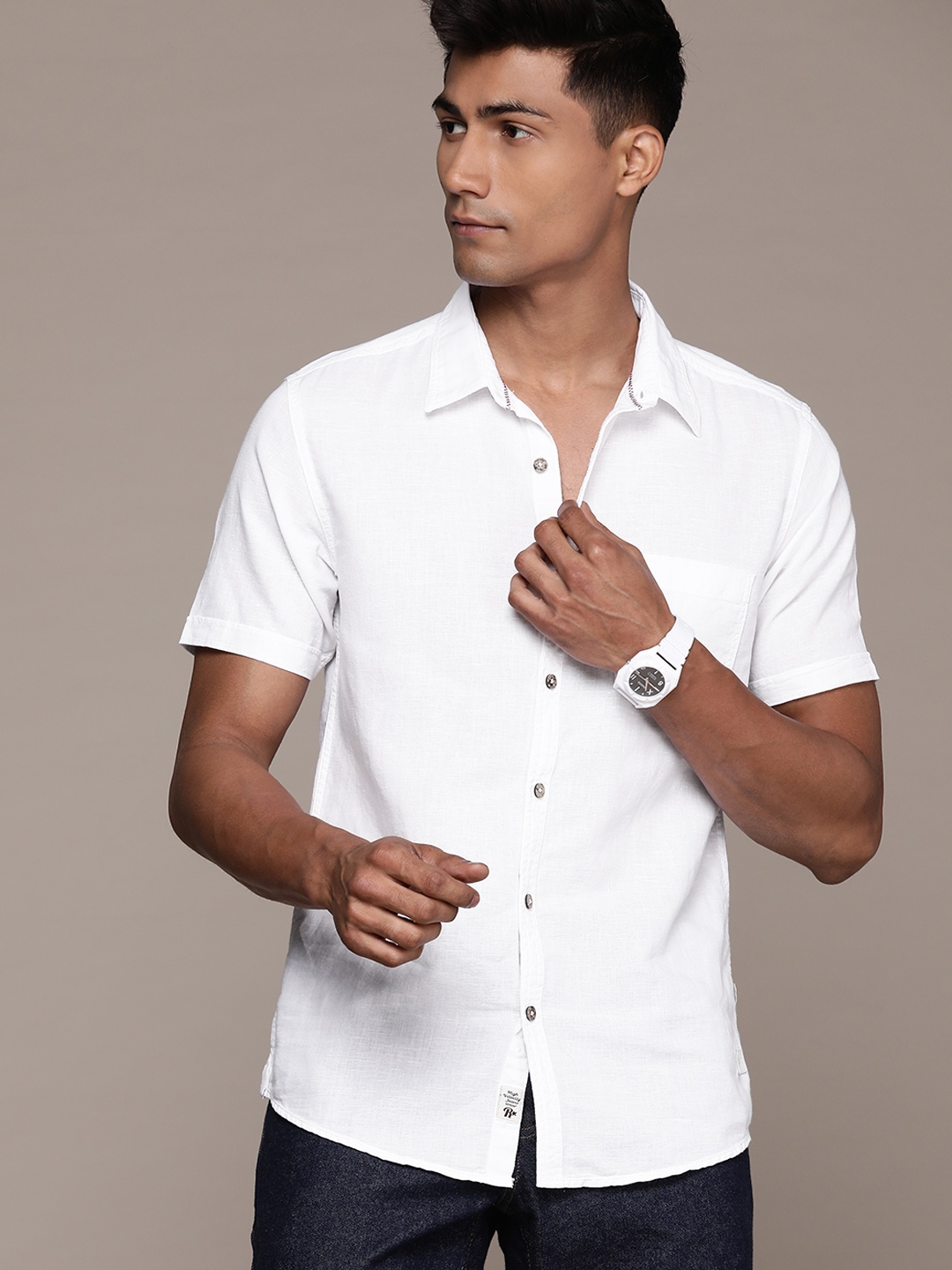 

The Roadster Lifestyle Co. Cotton Linen Casual Shirt, White