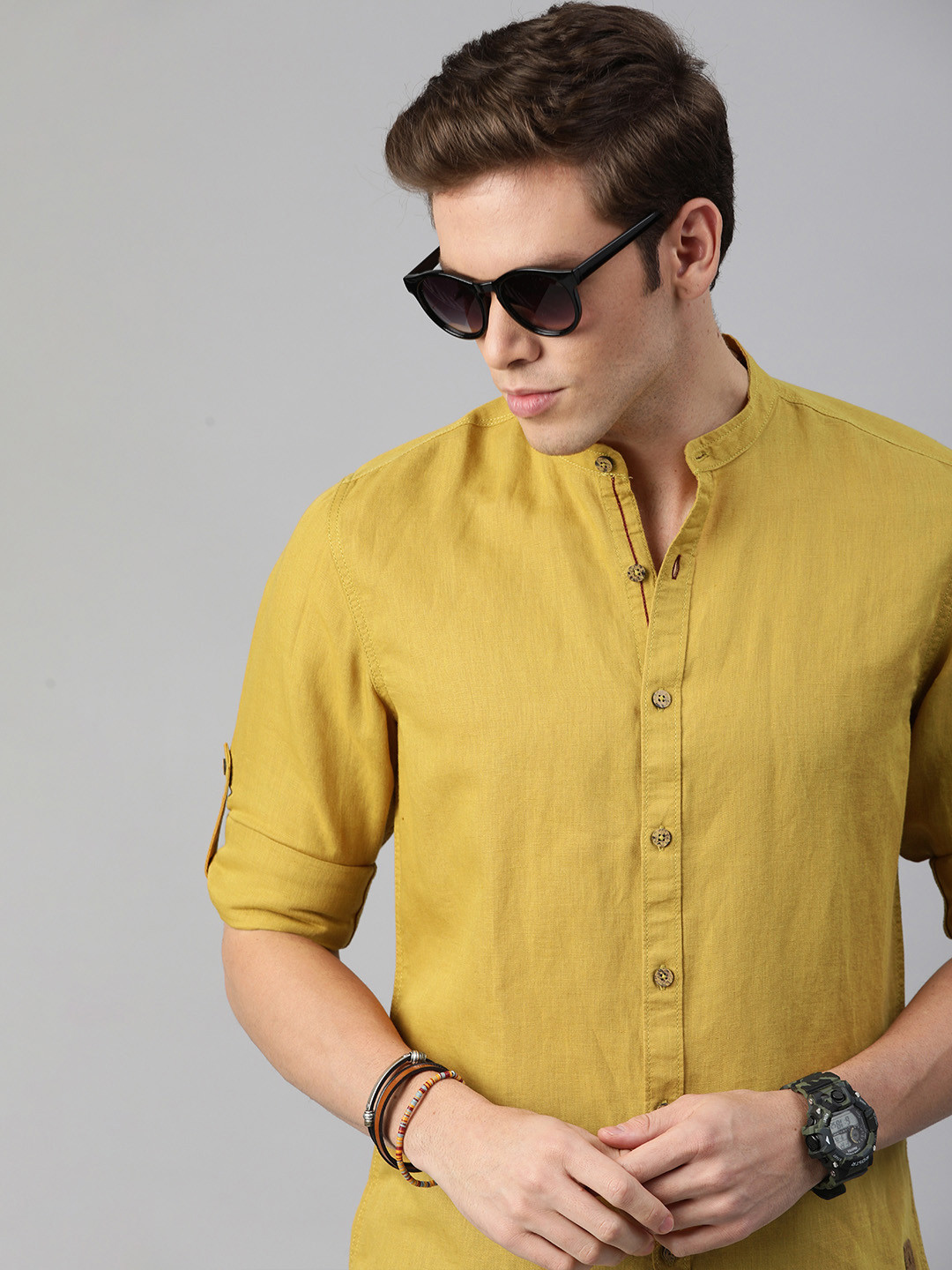 

Roadster Men Mustard Yellow Regular Fit Solid Casual Sustainable Shirt