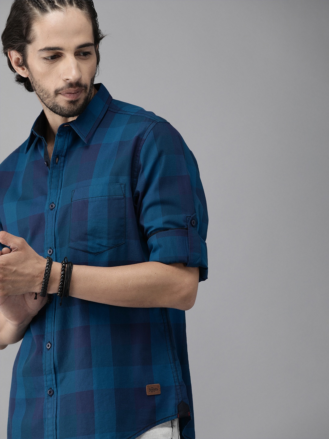 

Roadster Men Blue Checked Pure Cotton Casual Sustainable Shirt