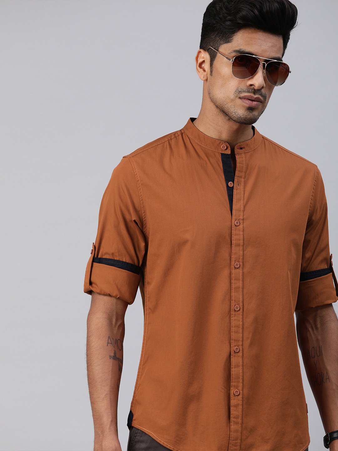 

Roadster Men Rust Orange Regular Fit Solid Casual Shirt