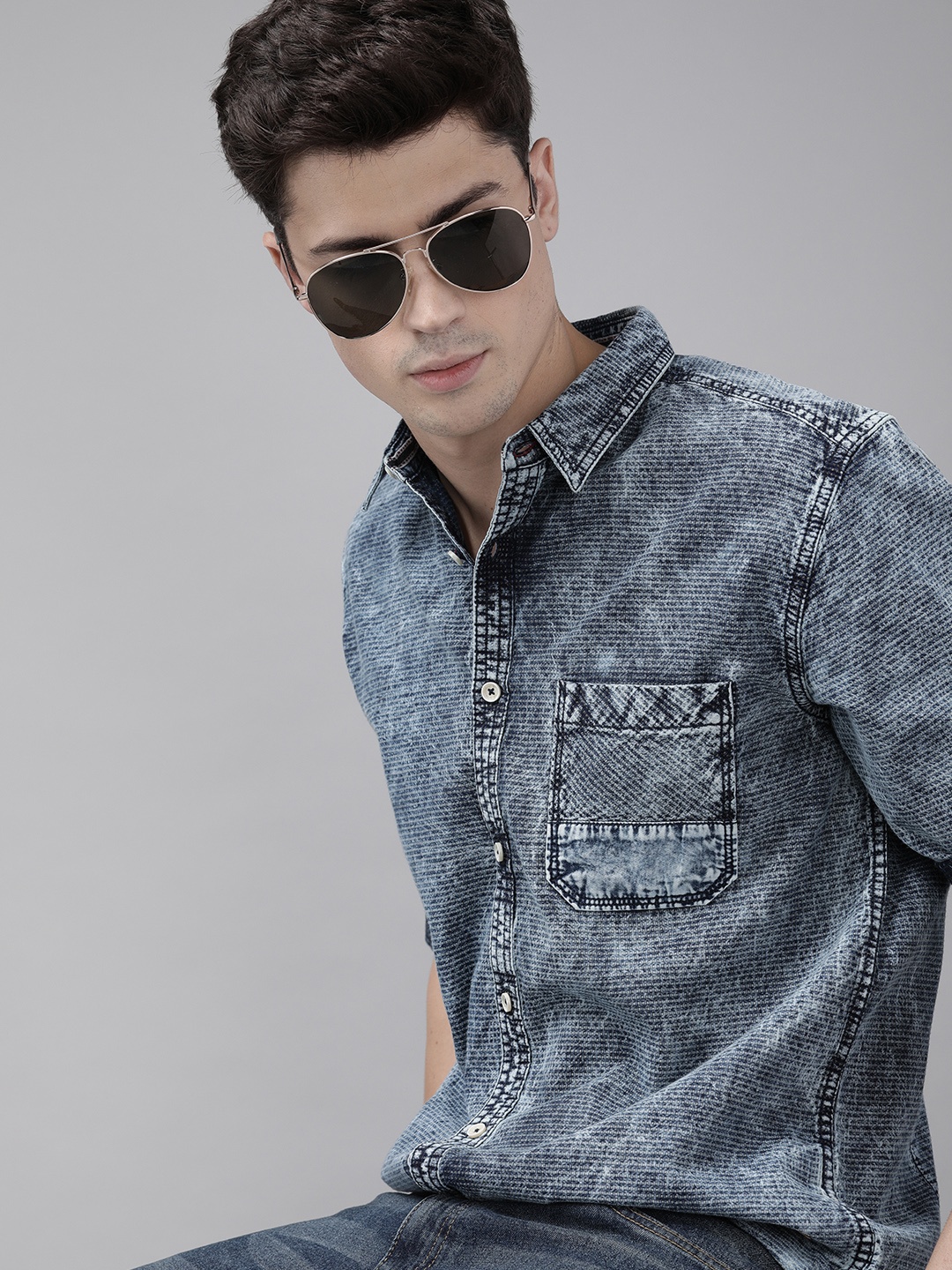 

Roadster Men Blue Faded Pure Cotton Casual Shirt