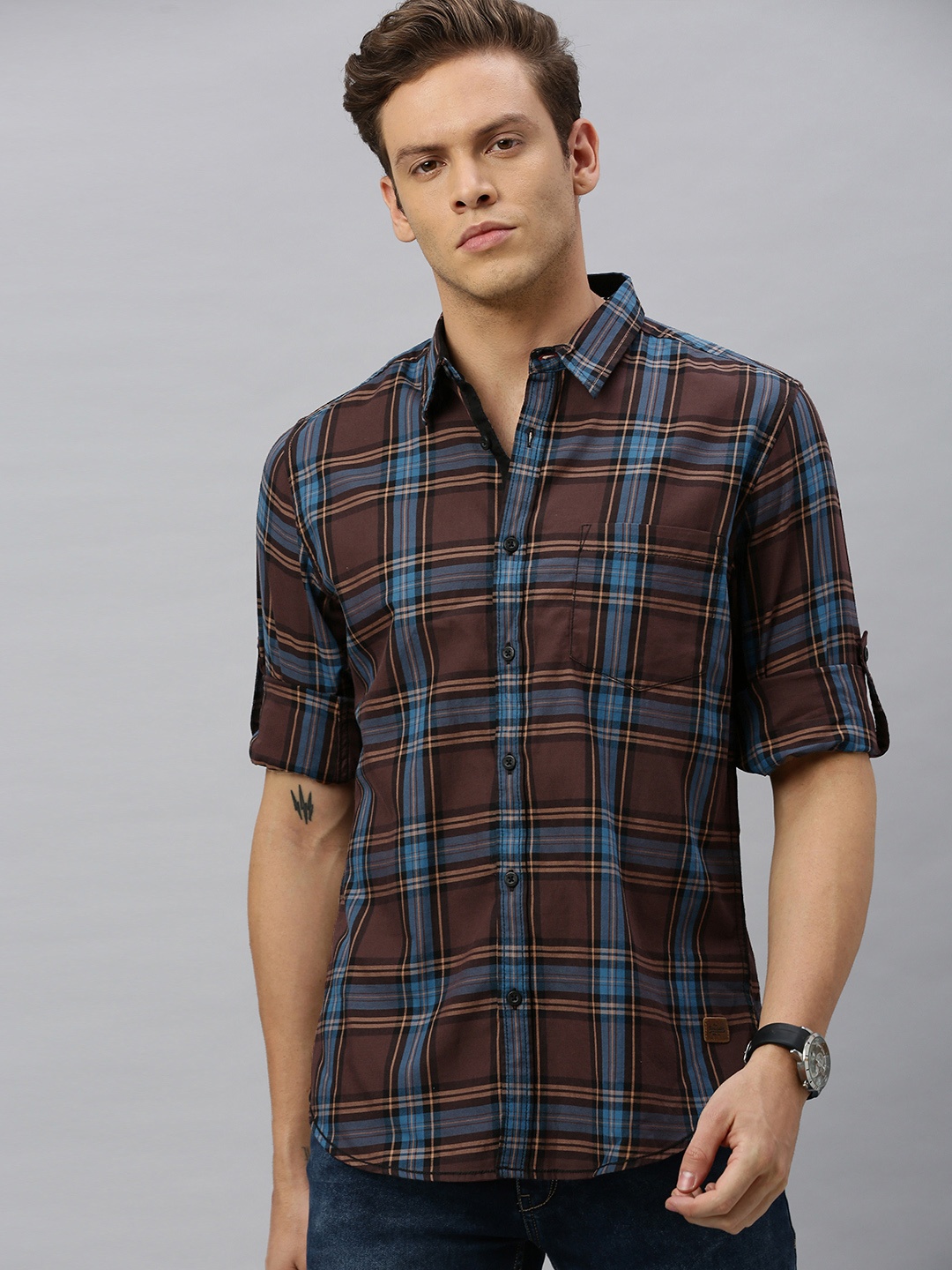 Roadster Men Brown & Blue Regular Fit Checked Casual Shirt