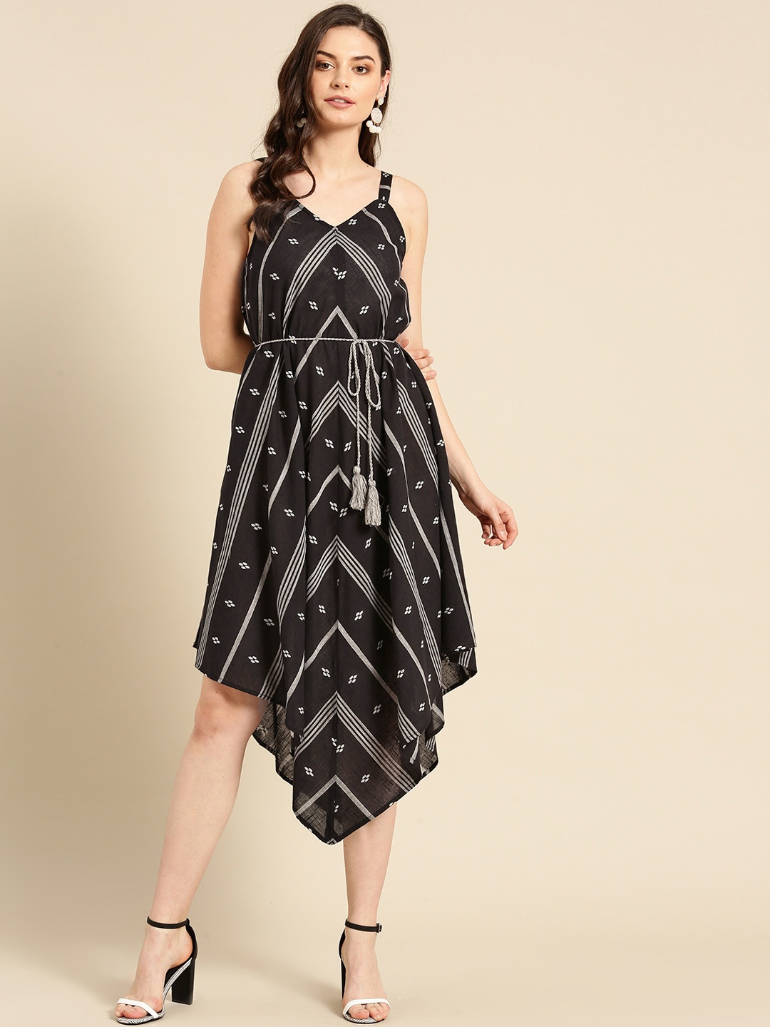 

IMARA Women Black & Off-White Self Design Asymmetric A-Line Dress With Belt