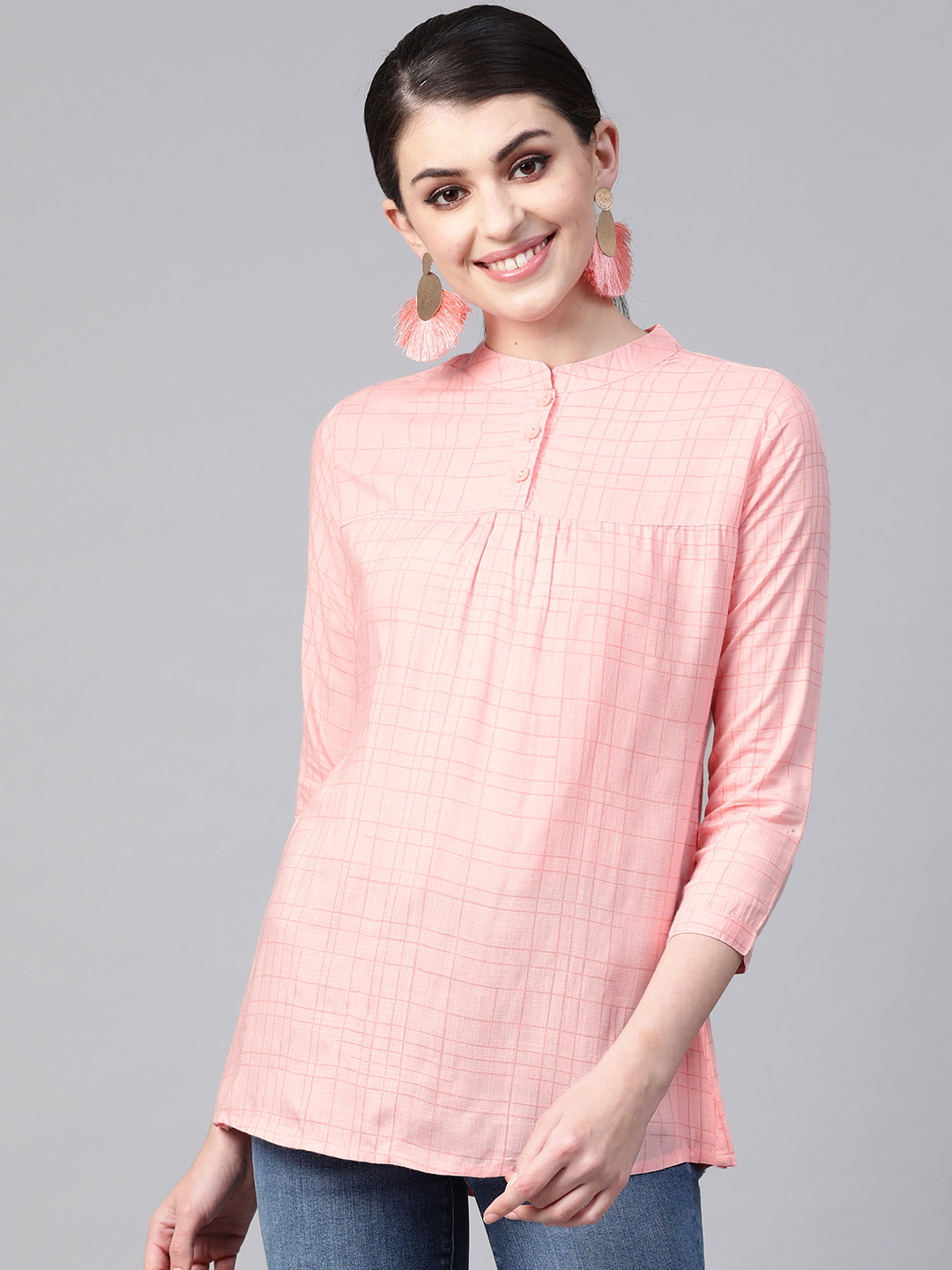 

Meeranshi Women Pink Checked Tunic