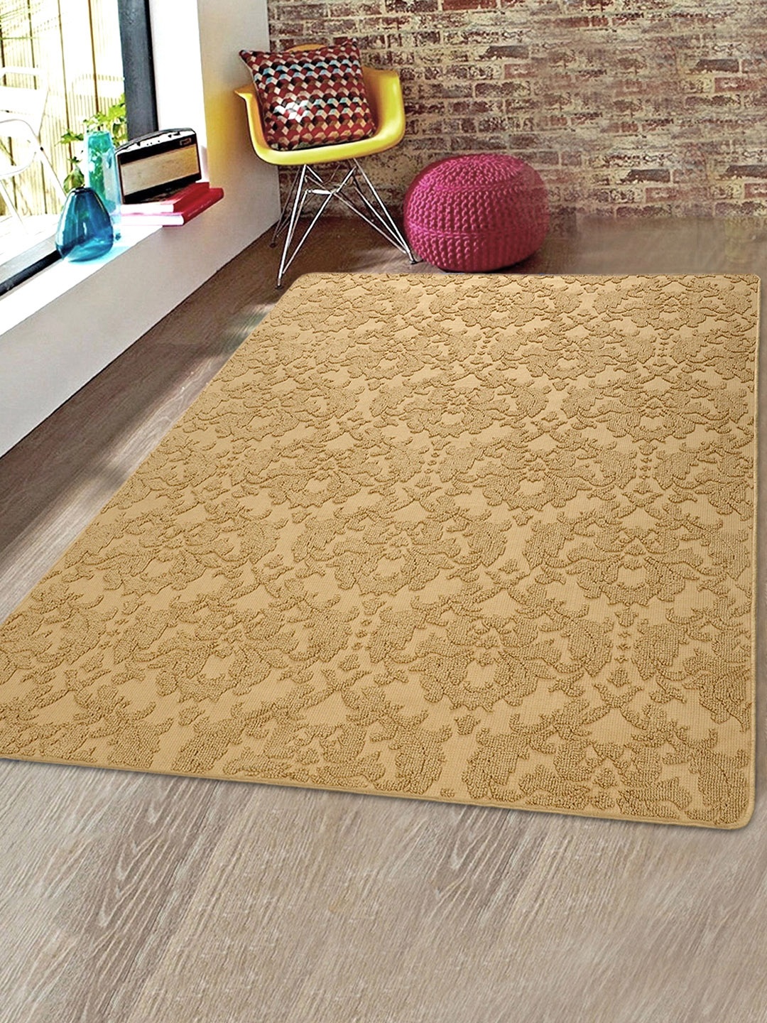 

Saral Home Beige Floral Patterned Microfiber Anti-Skid Carpet