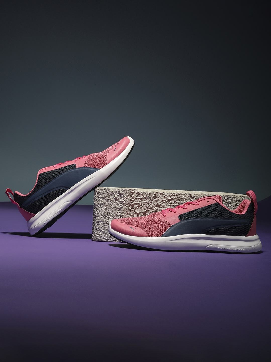 

Puma Women Pink Max Womens Shoes