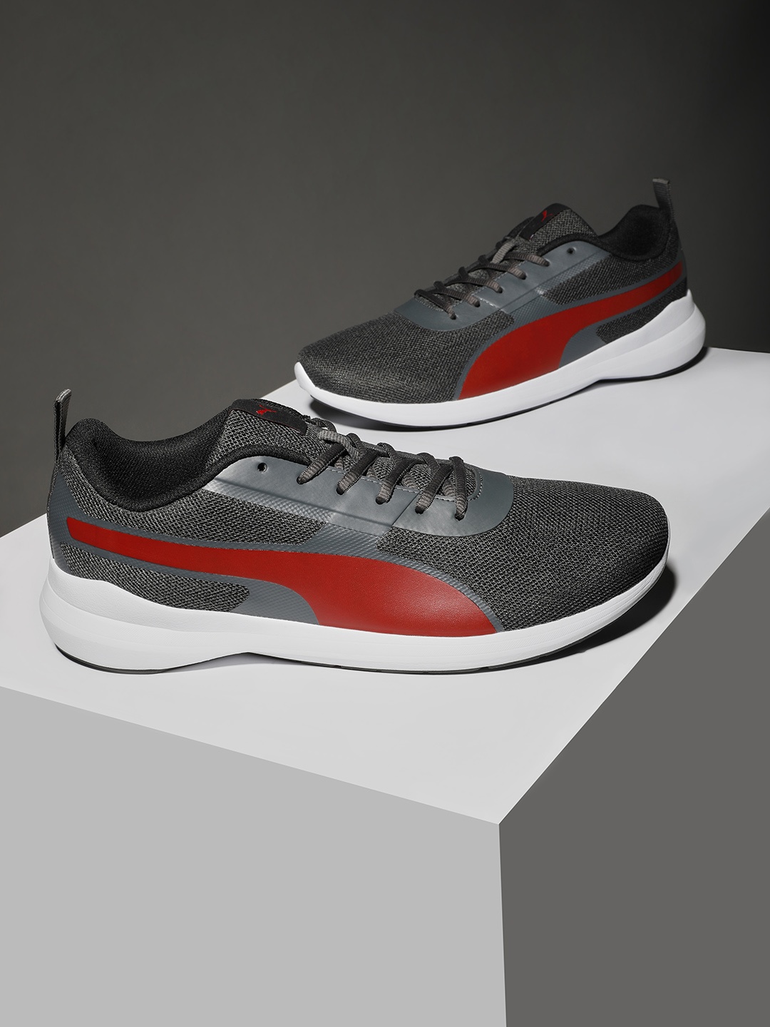 

Puma Men Grey Colourblocked Pacer Styx Sneakers