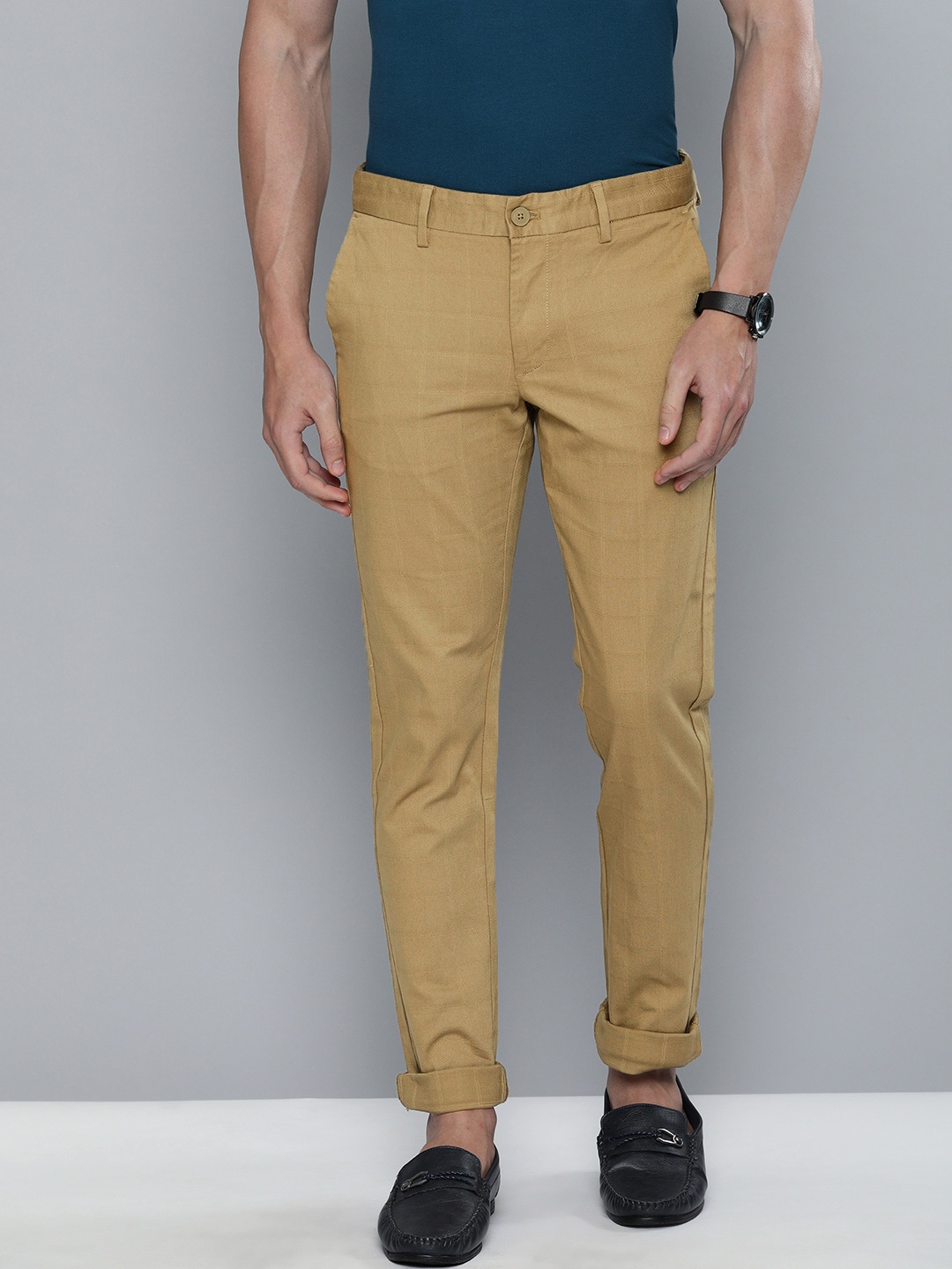 

Indian Terrain Men Khaki Brooklyn Slim Fit Solid Chinos