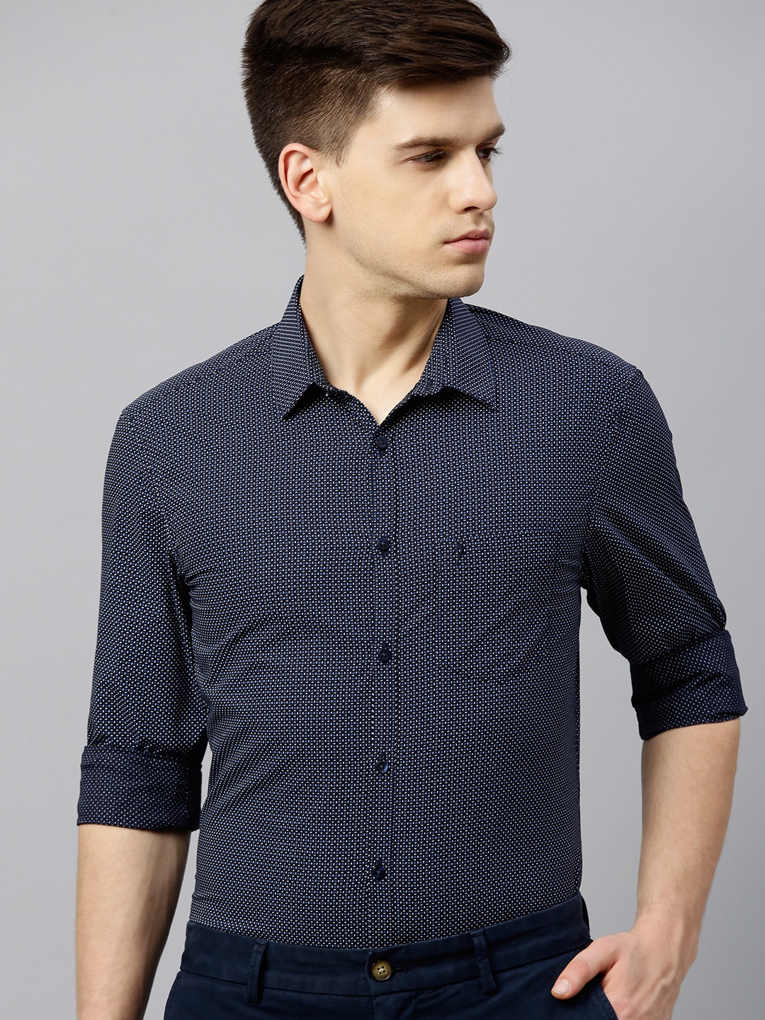 

Indian Terrain Men Navy Blue & White Chiseled Fit Ditsy Printed Smart Casual Shirt