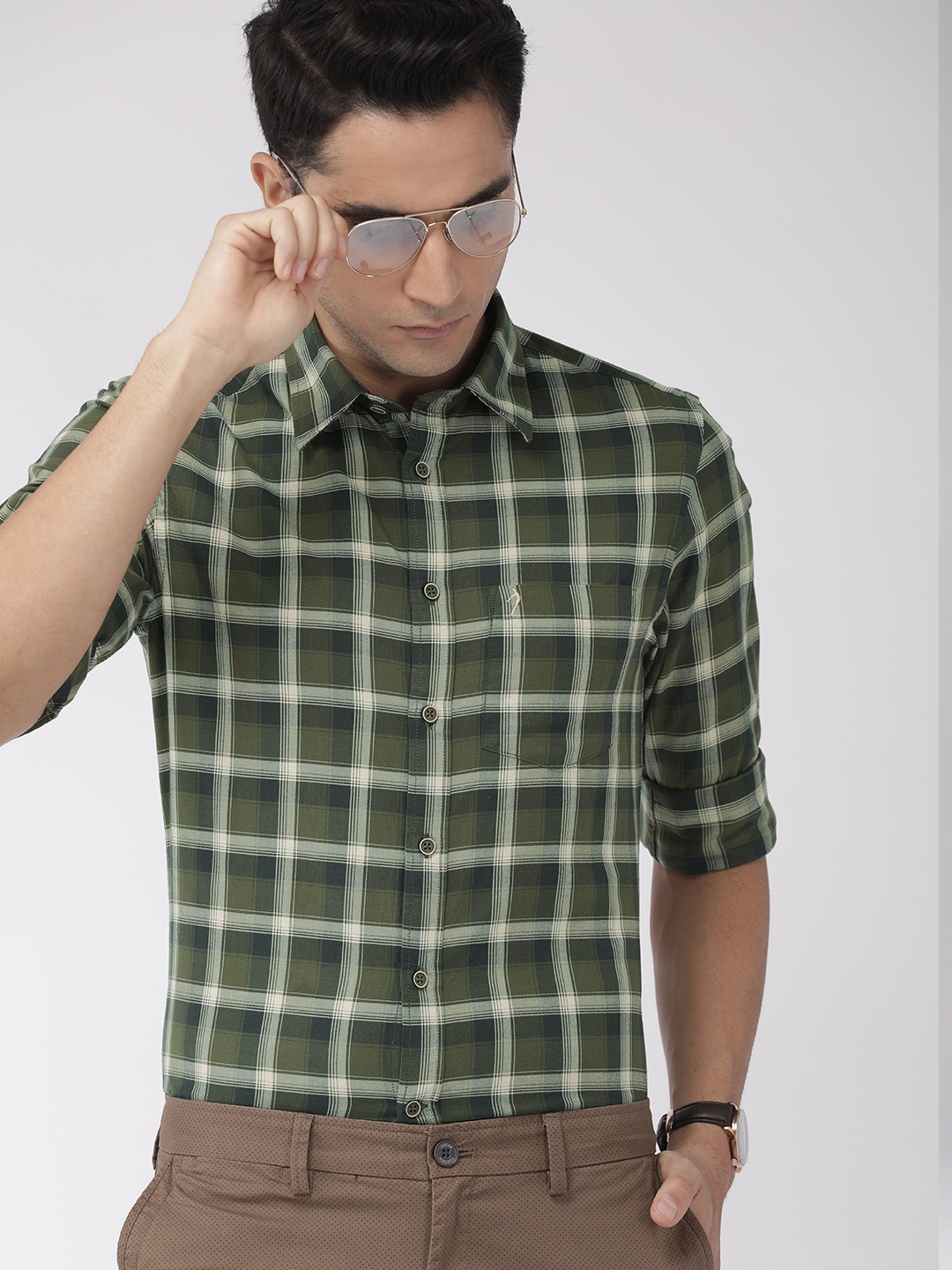 

Indian Terrain Men Olive Green & Beige Chiseled Slim Fit Checked Smart Casual Shirt