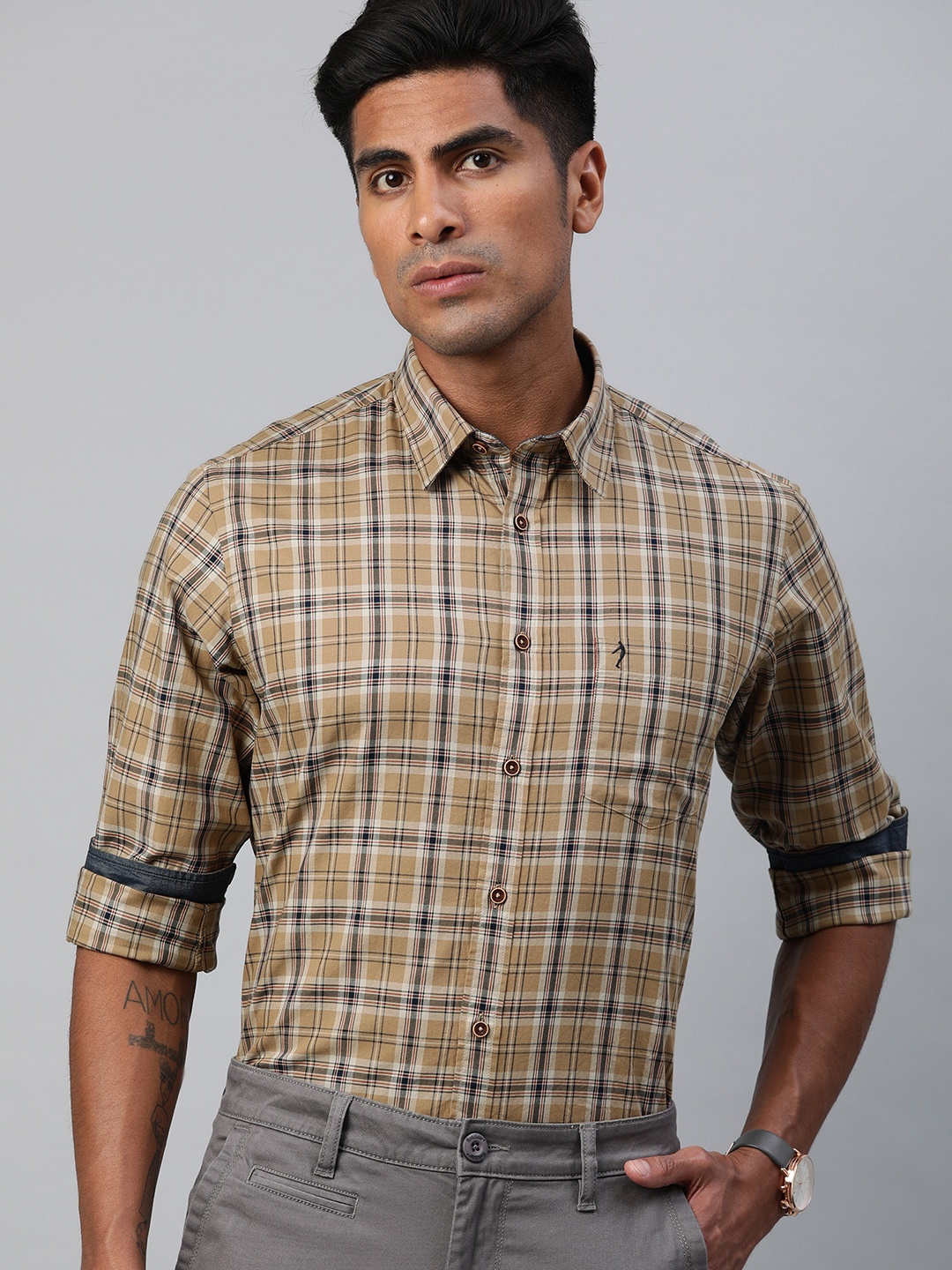 

Indian Terrain Men Khaki & Black Slim Fit Checked Smart Casual Shirt