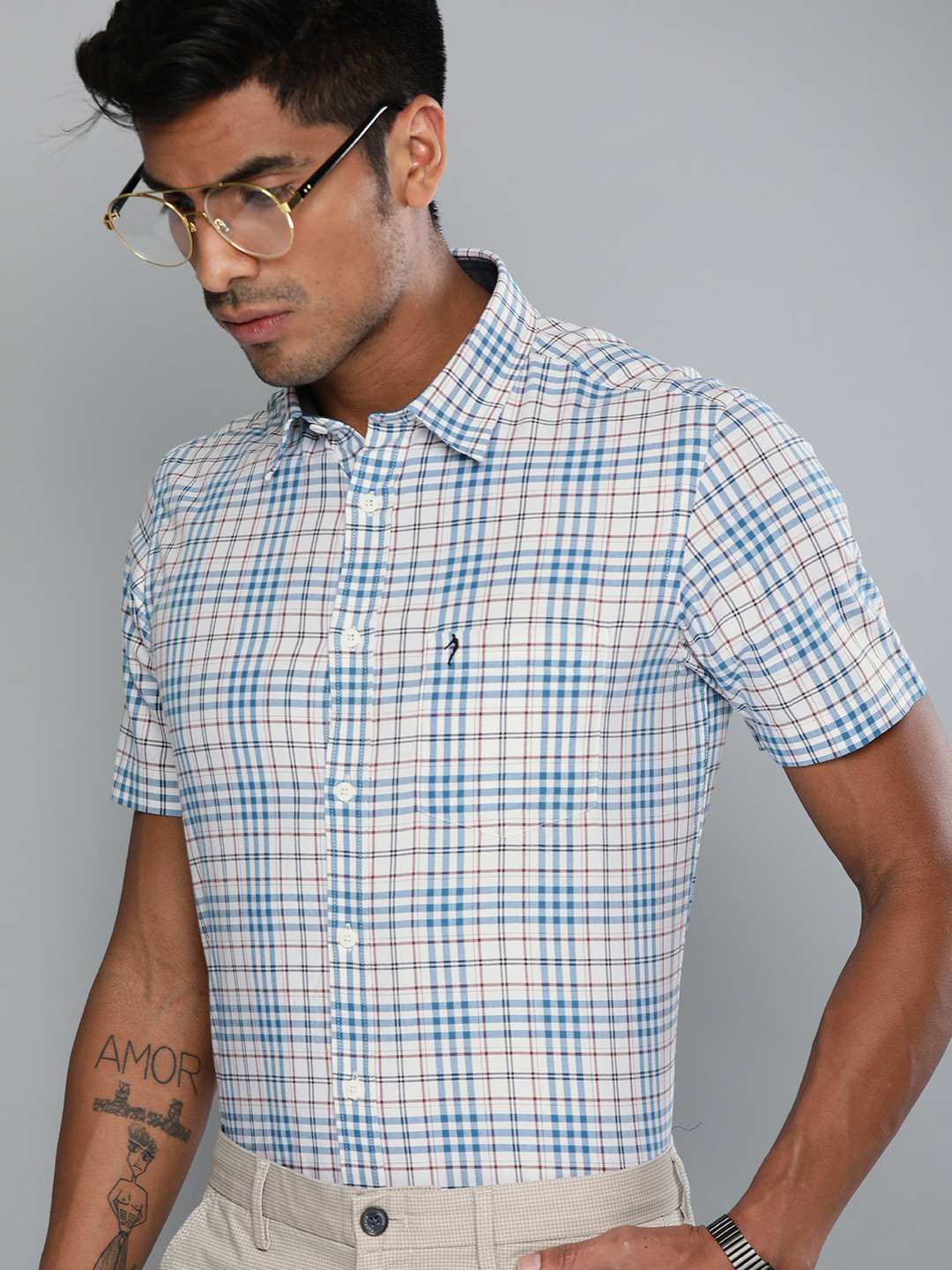 

Indian Terrain Men White & Blue Checked Slim Fit Smart Casual Shirt