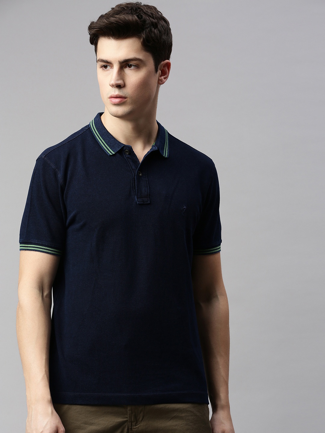 

Indian Terrain Men Navy Blue Solid Polo Collar Pure Cotton T-shirt