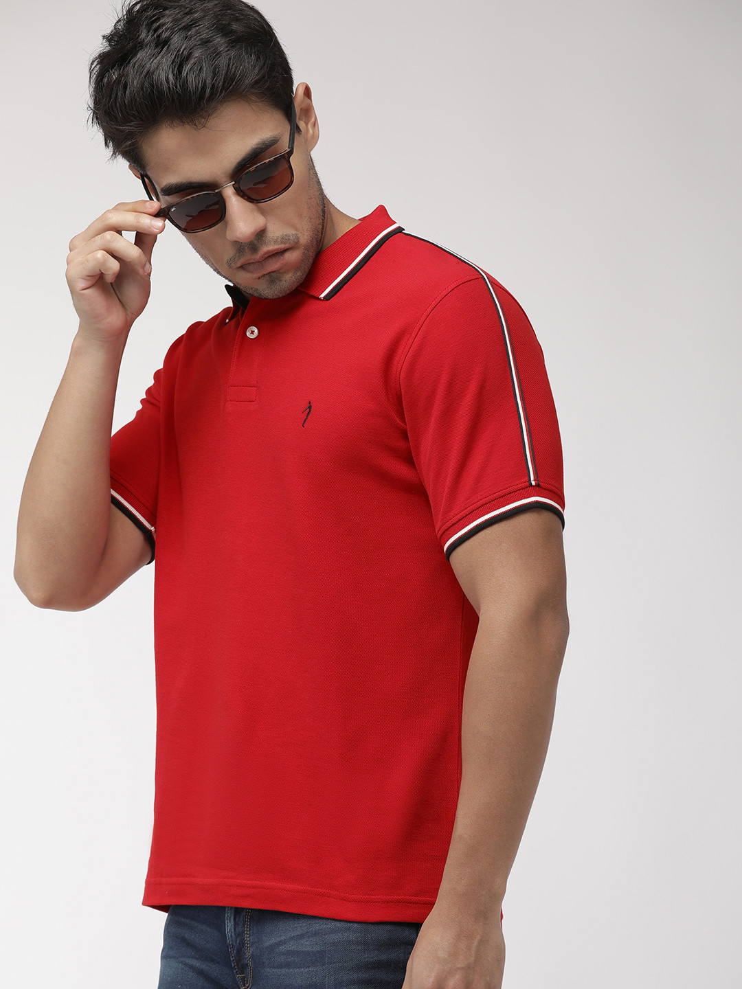 

Indian Terrain Men Red Solid Polo Collar Pure Cotton T-shirt