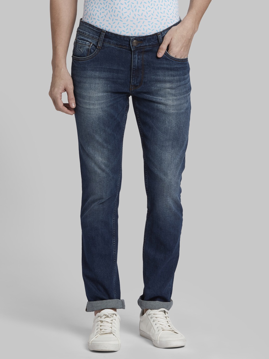 

Parx Men Blue Tapered Fit Mid-Rise Clean Look Stretchable Jeans