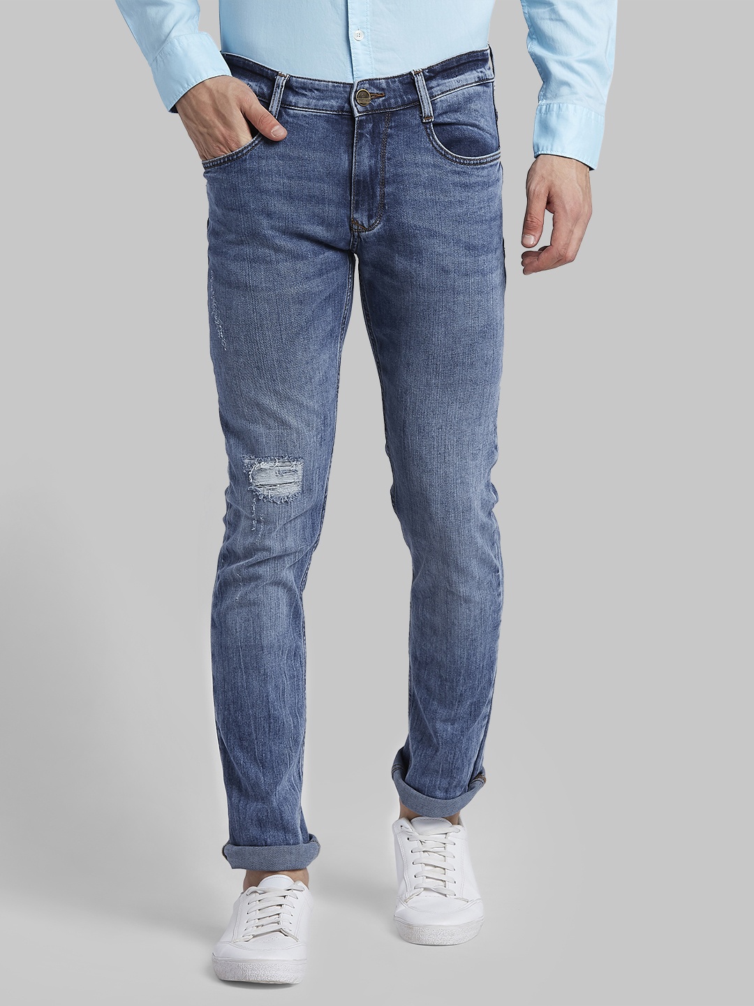 

Parx Men Blue Tapered Fit Mid-Rise Low Distress Stretchable Jeans