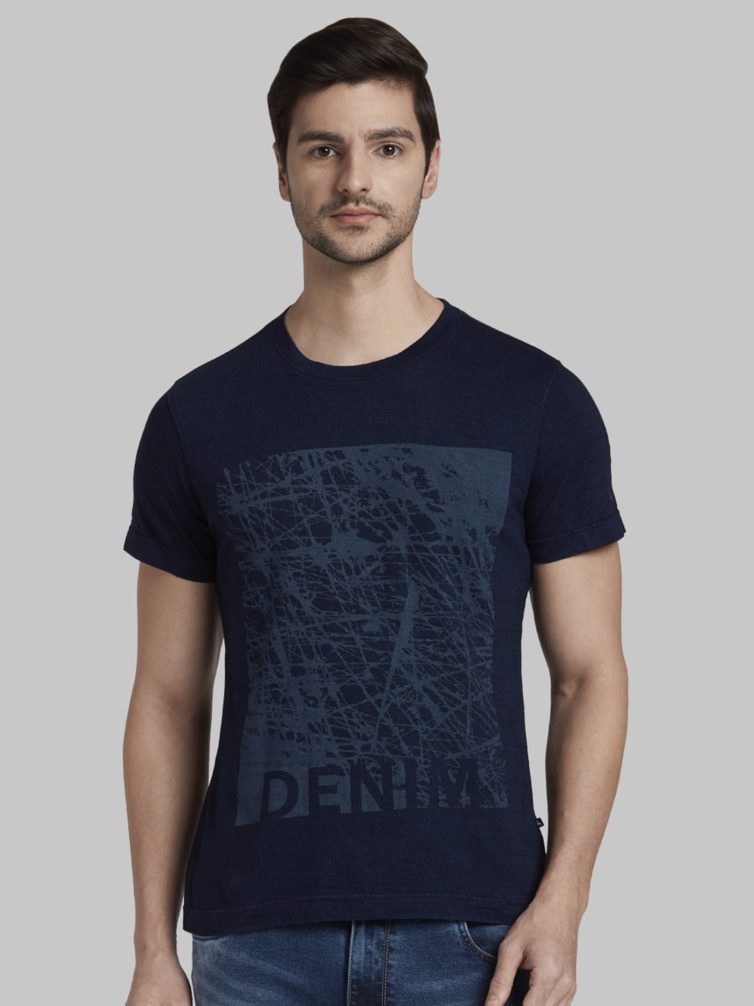 

Parx Men Navy Blue Printed Round Neck Pure Cotton T-shirt