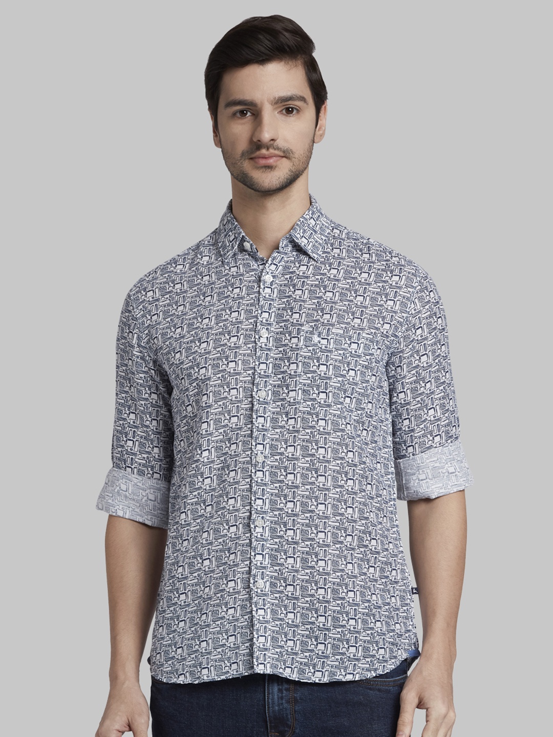 

Parx Men Blue & White Slim Fit Printed Cotton Linen Casual Shirt