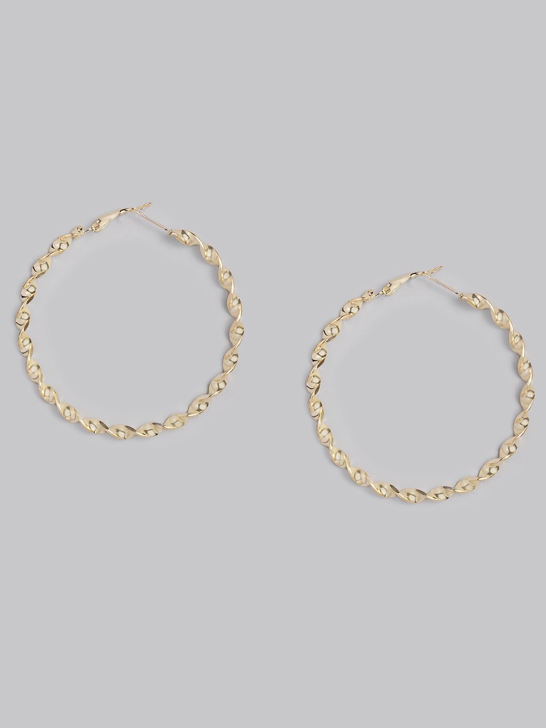 

justpeachy Gold-Plated Circular Hoop Earrings