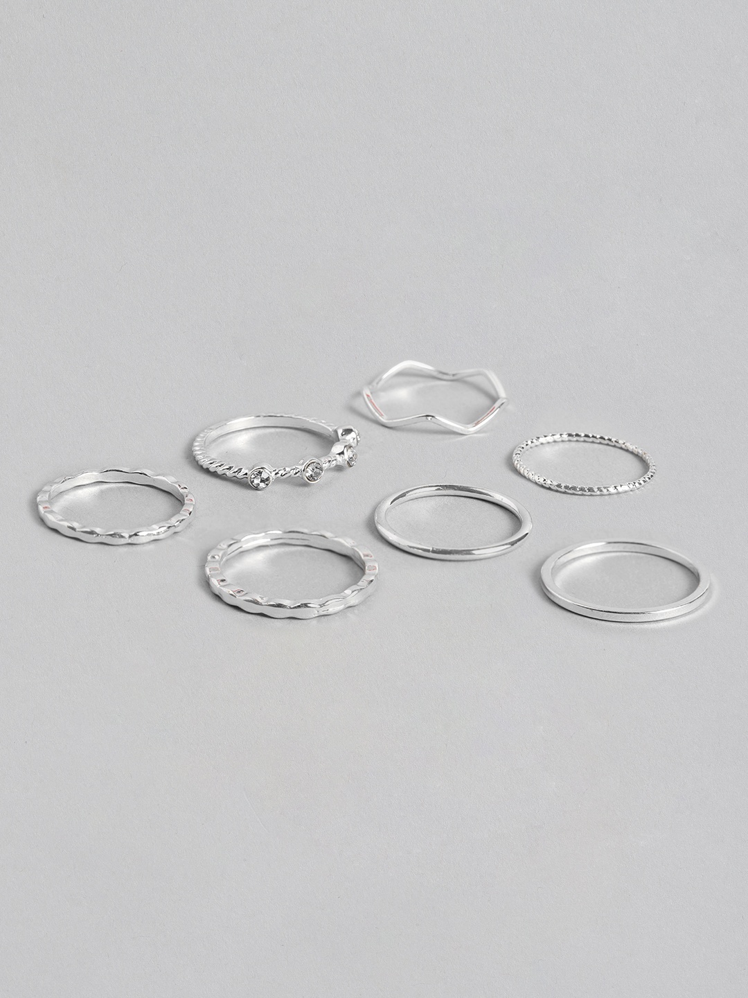 

Accessorize Women Set of 7 Silver-Toned Finger Rings