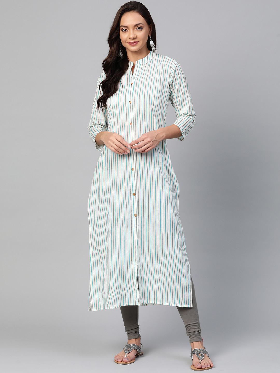 

KSUT Women Off-White & Blue Striped Straight Kurta