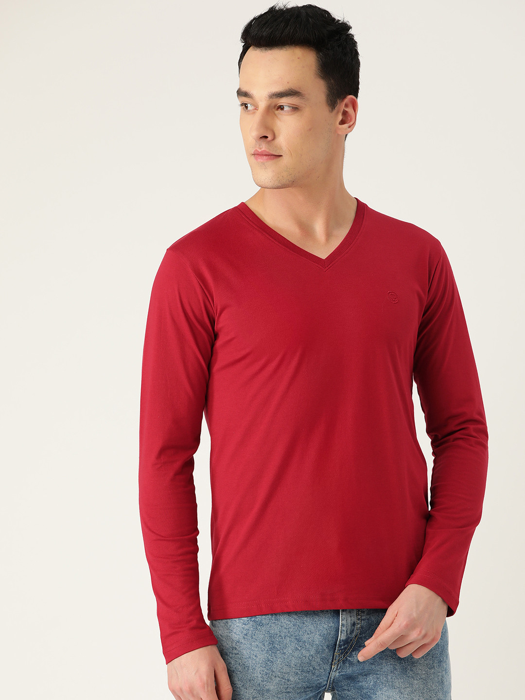 

CHKOKKO Men Red Solid V-Neck T-shirt