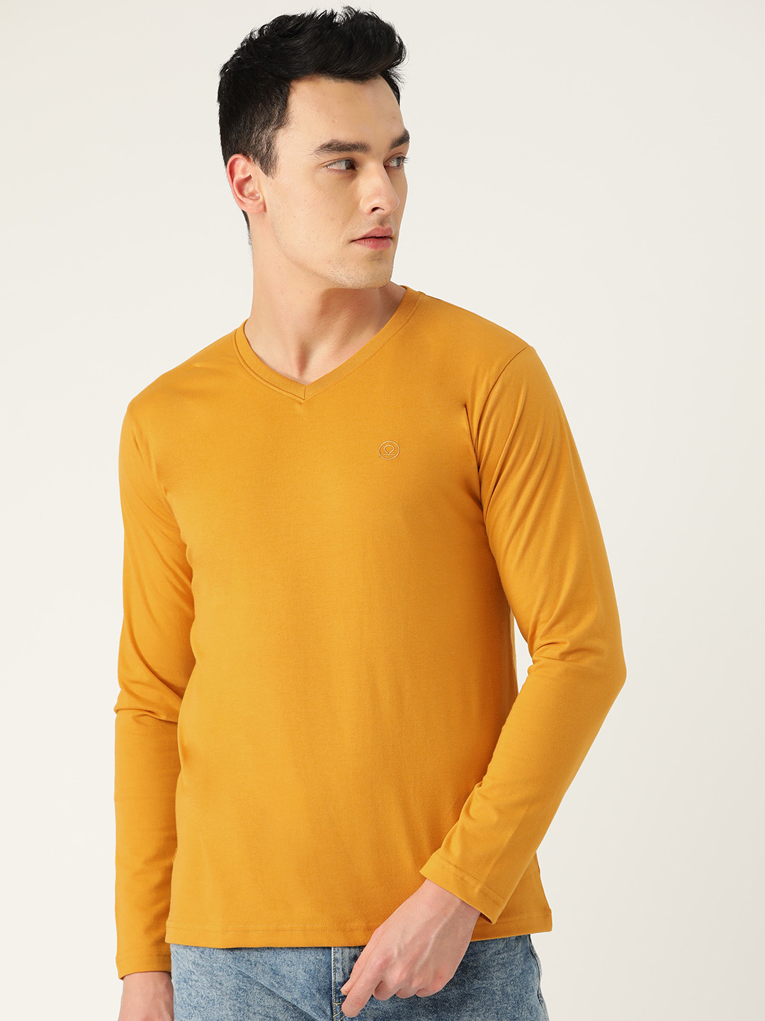 

Chkokko Men Mustard Yellow Solid V-Neck T-shirt