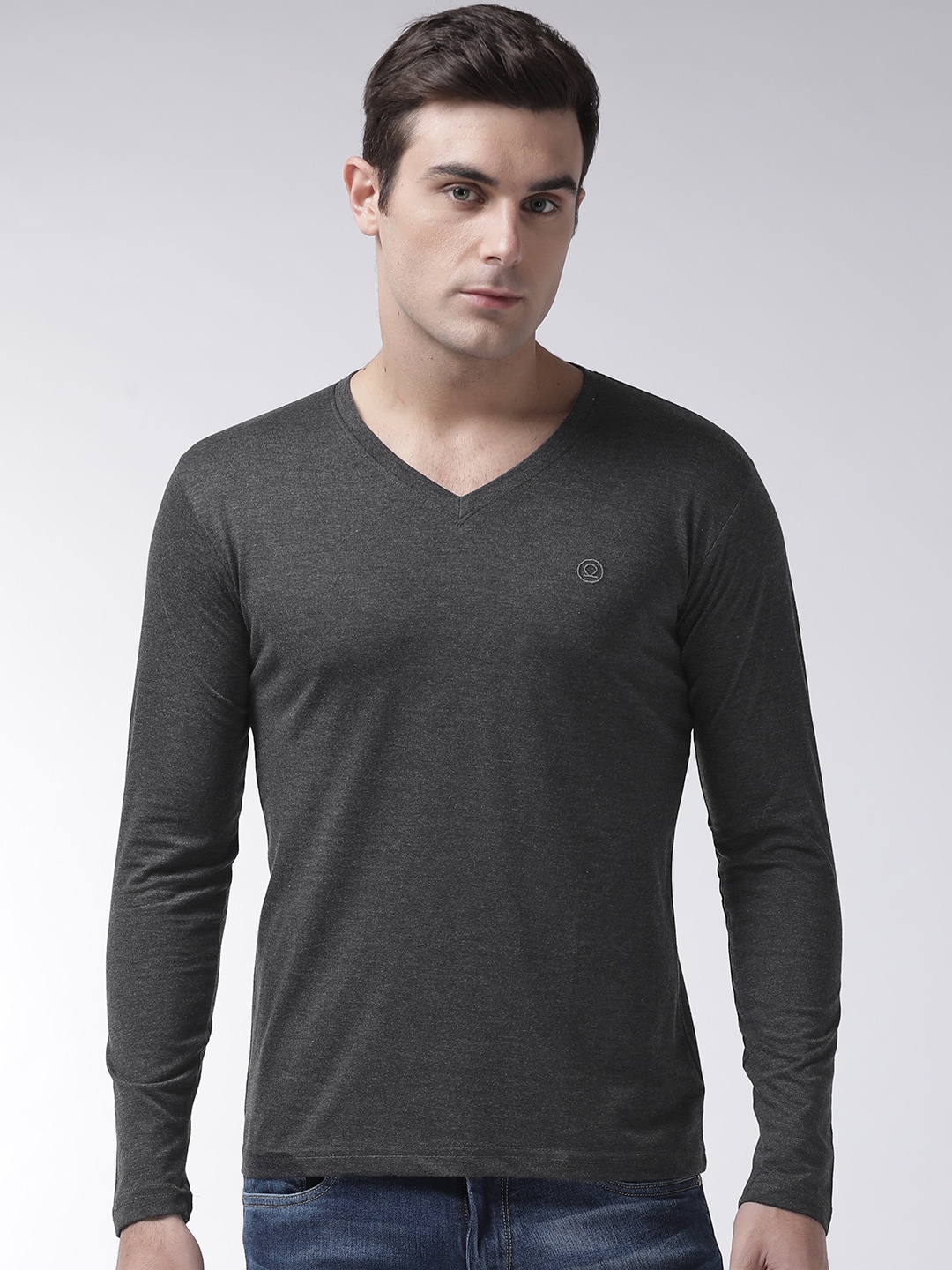 

CHKOKKO Men Charcoal Grey Solid V-Neck T-shirt