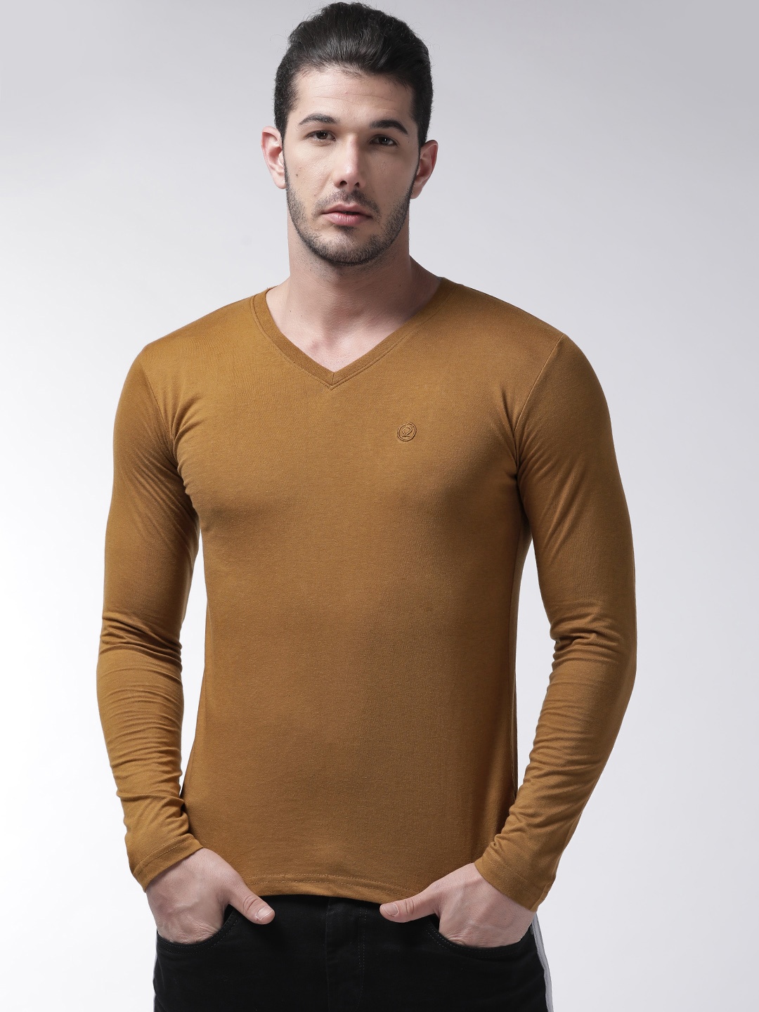 

CHKOKKO Men Mustard Brown Solid V-Neck T-shirt